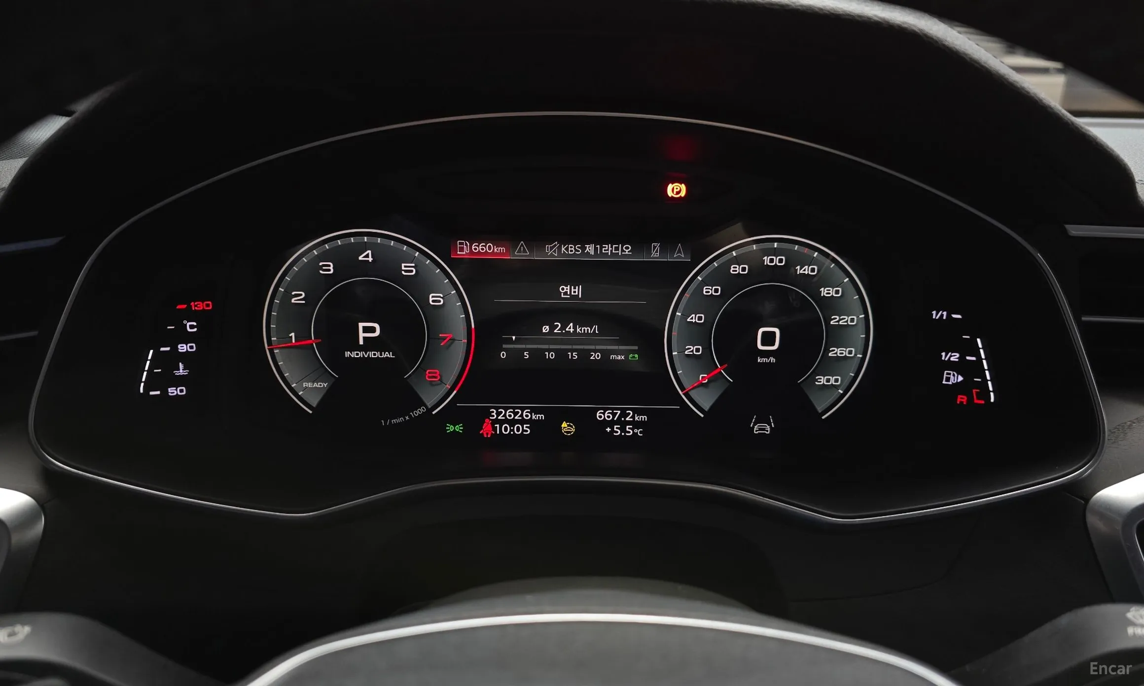 Audi A6 (C8) превью 8