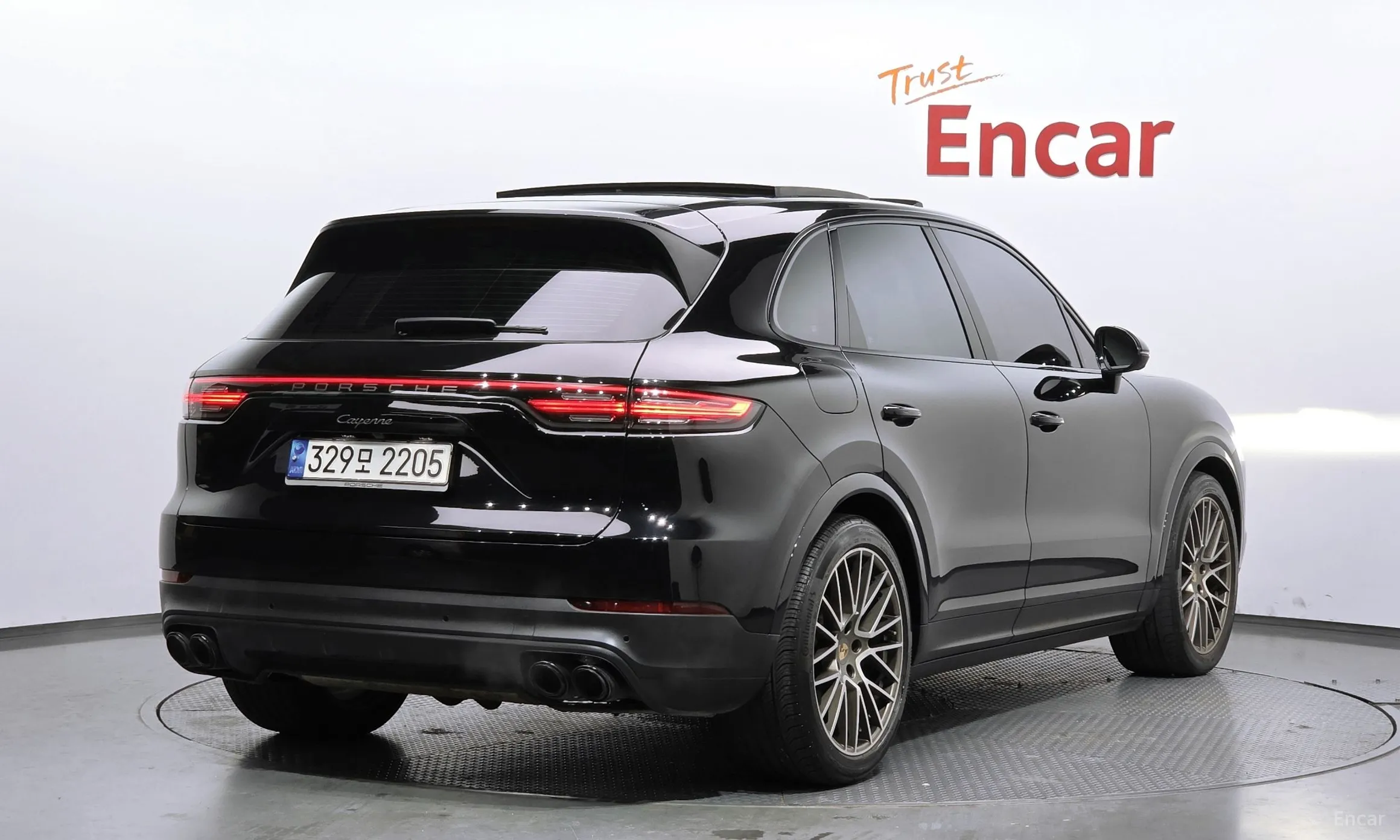 Porsche Cayenne (PO536) превью 2