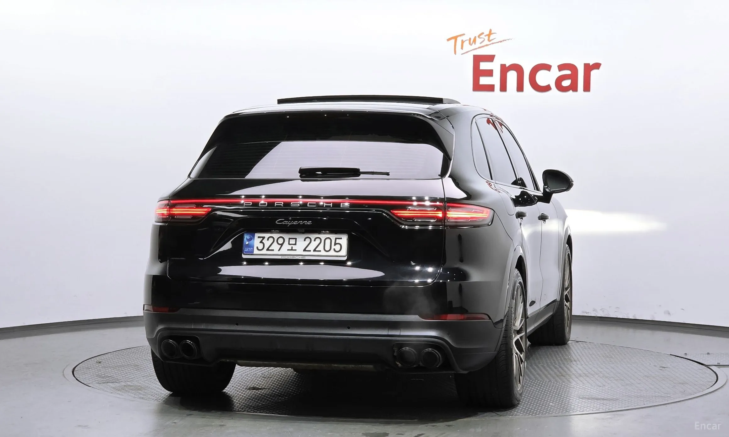 Porsche Cayenne (PO536) превью 4