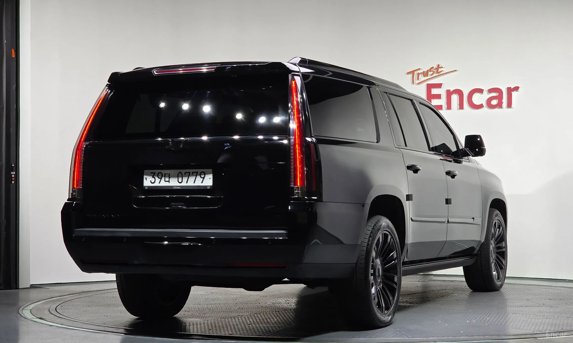 Cadillac Escalade превью 2