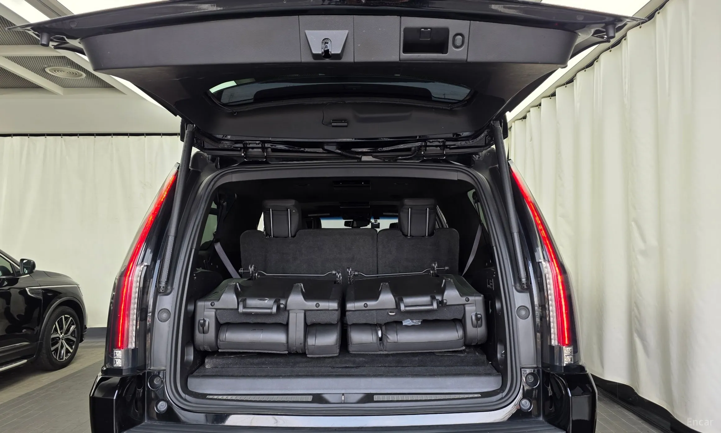 Cadillac Escalade превью 20