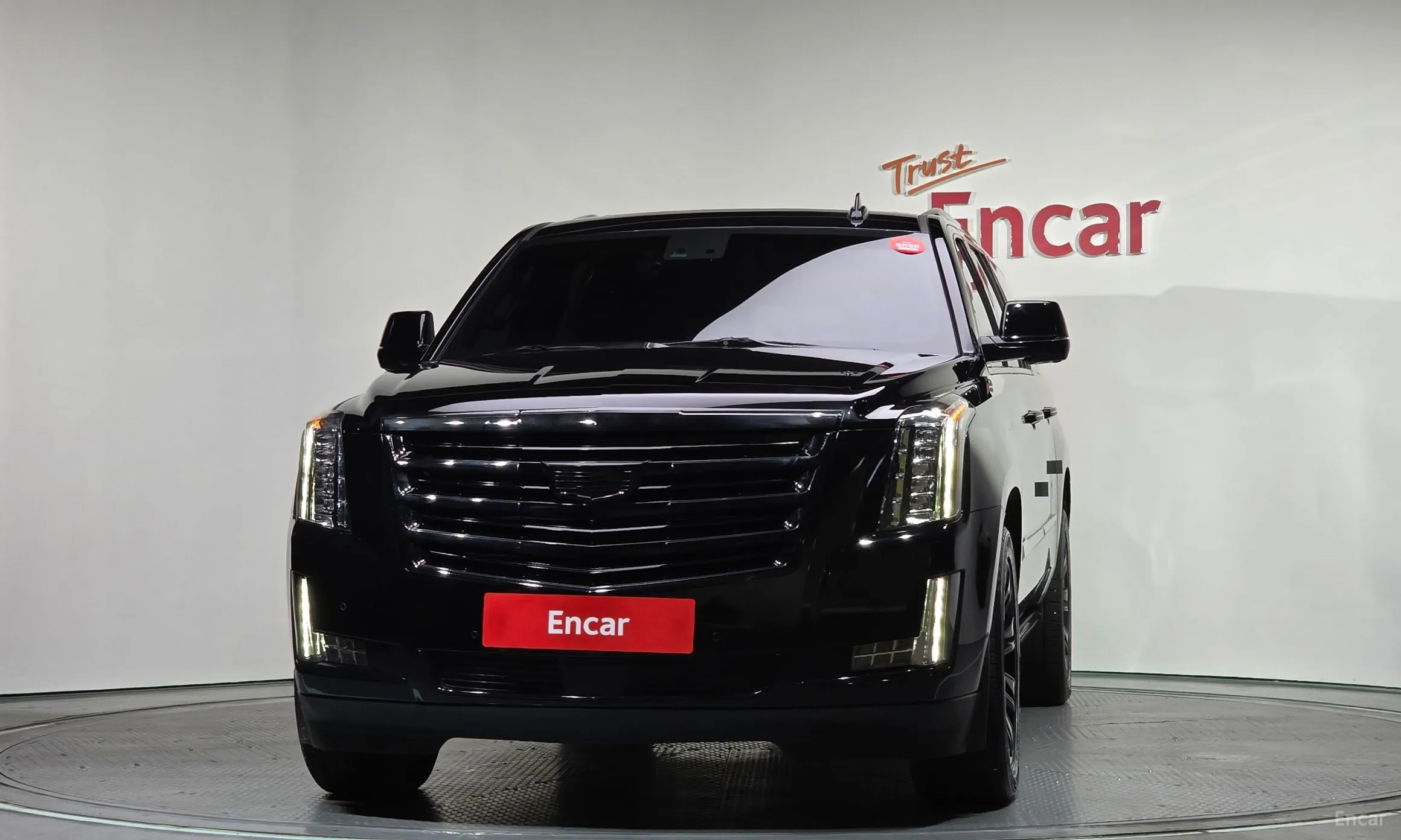 Cadillac Escalade превью 3