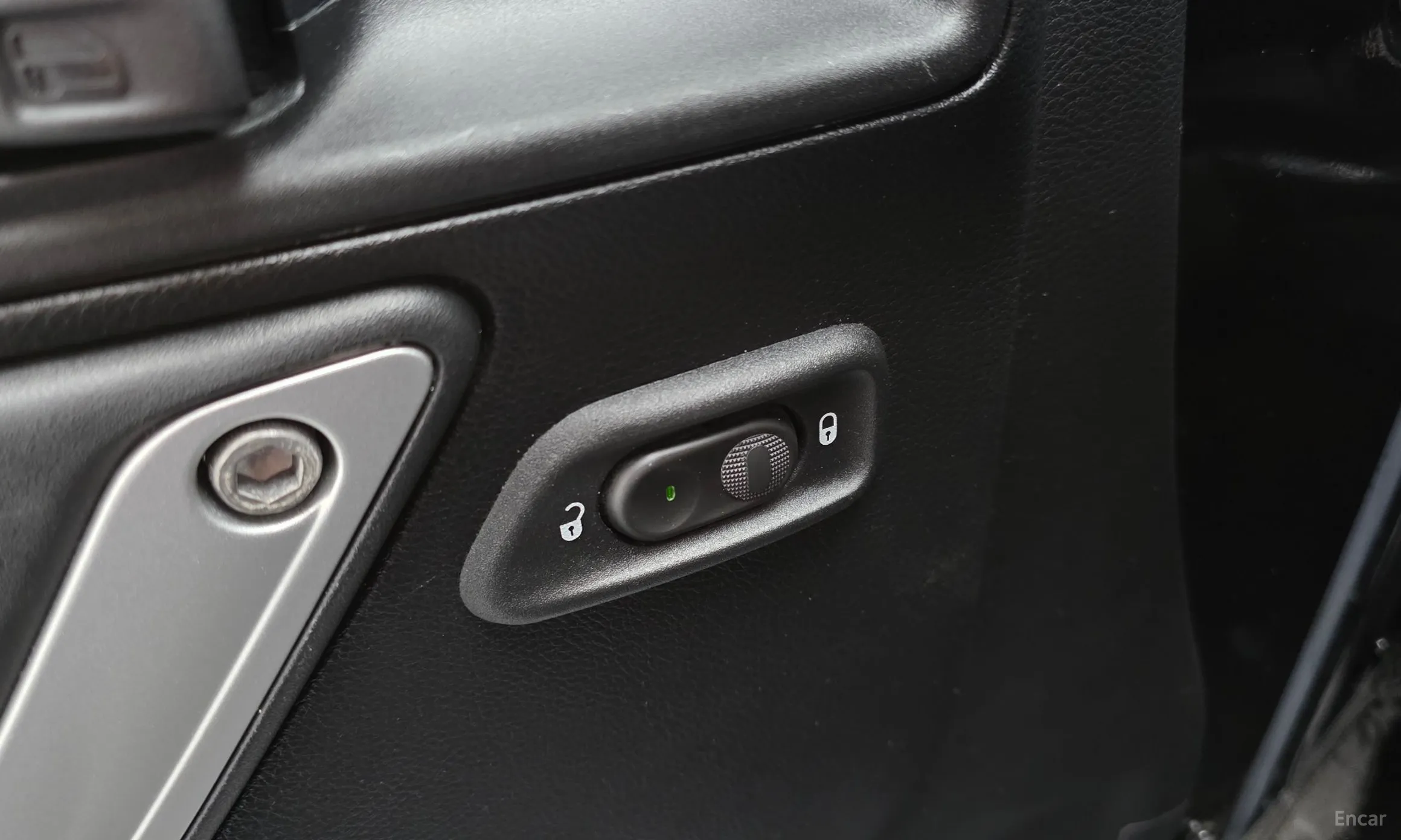 Jeep Wrangler (JK) превью 18