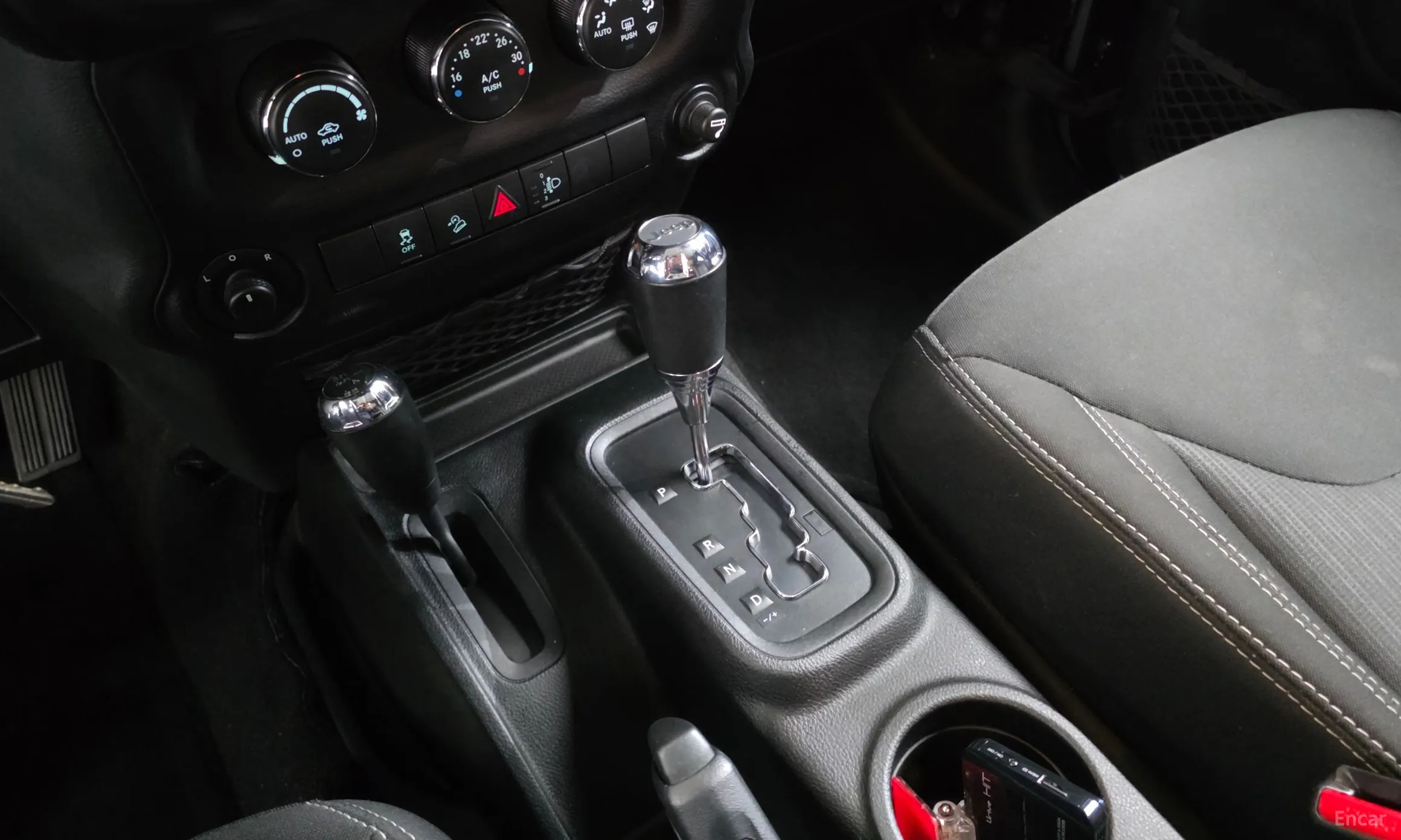 Jeep Wrangler (JK) превью 9