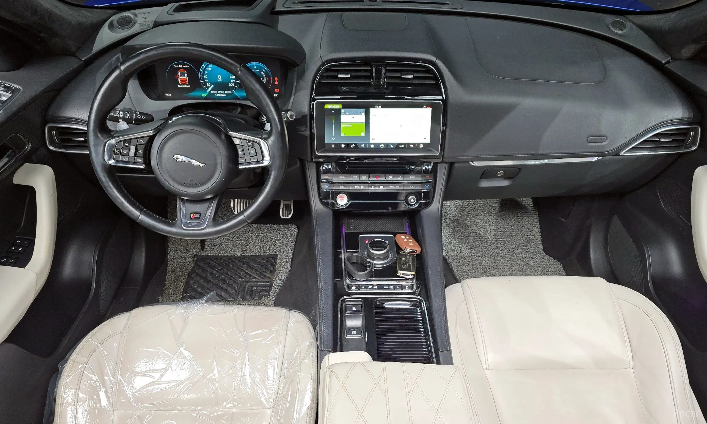 Jaguar F-PACE превью 7