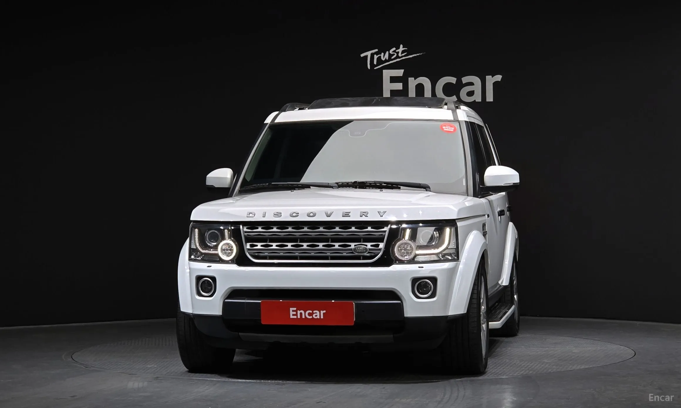 Land Rover Discovery 4 превью 3