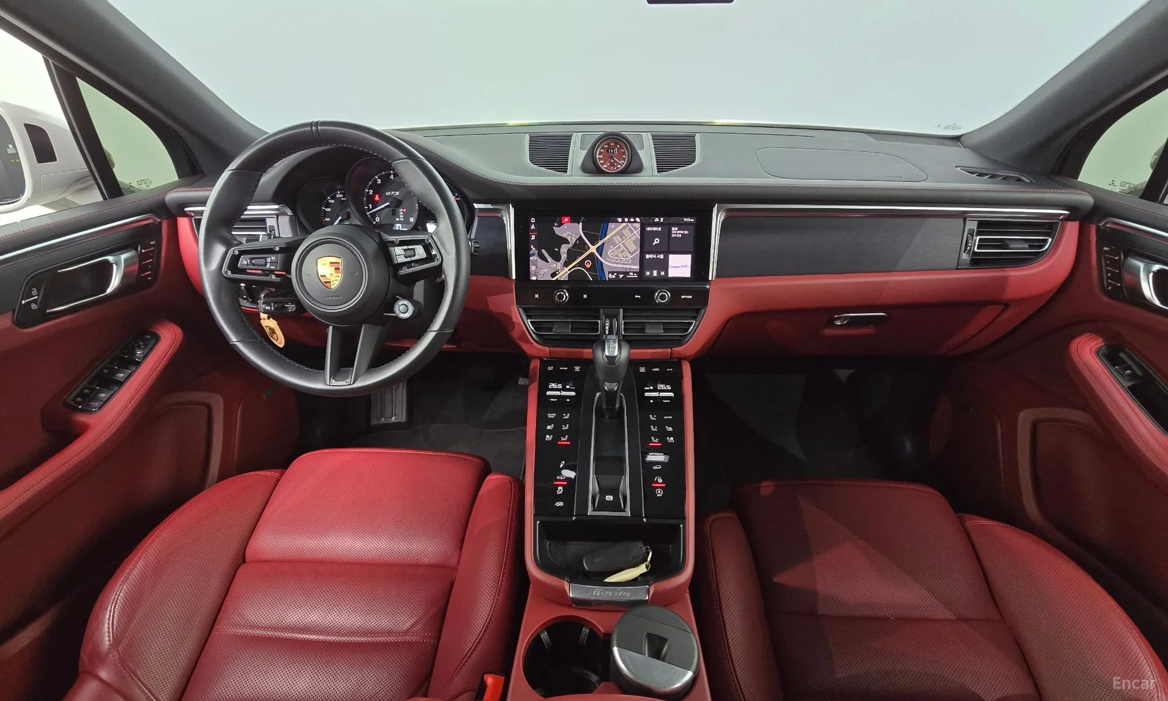 Porsche Macan превью 7
