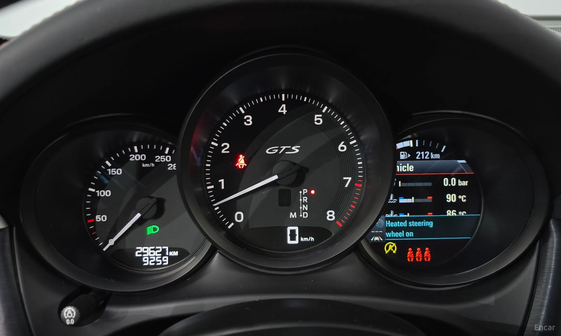 Porsche Macan превью 8