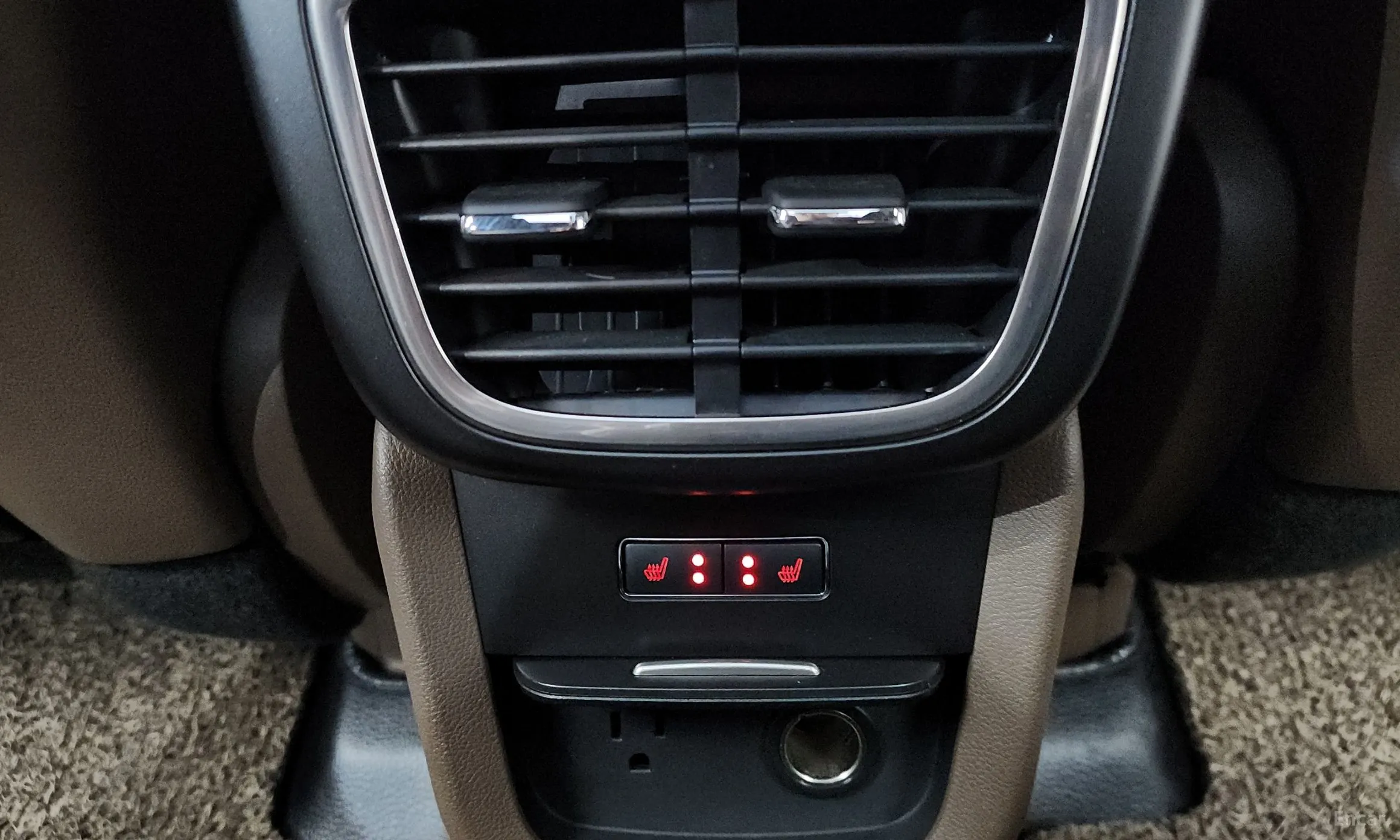 Lincoln MKX 2nd Generation превью 19
