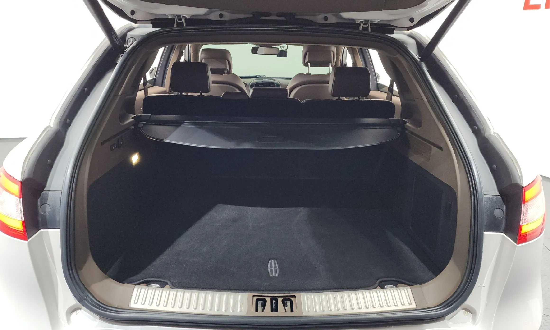 Lincoln MKX 2nd Generation превью 20