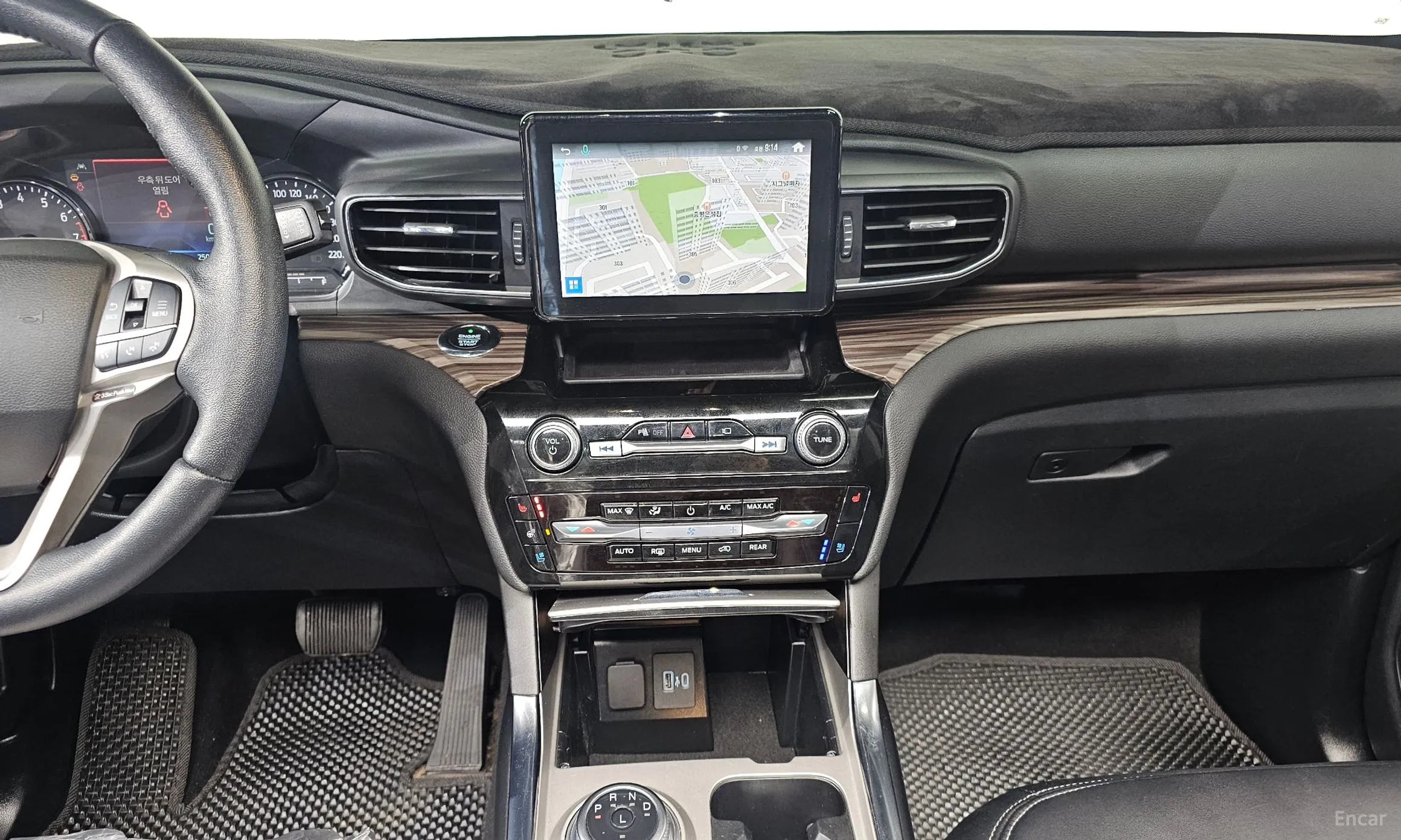 Ford Explorer 6th Generation превью 14