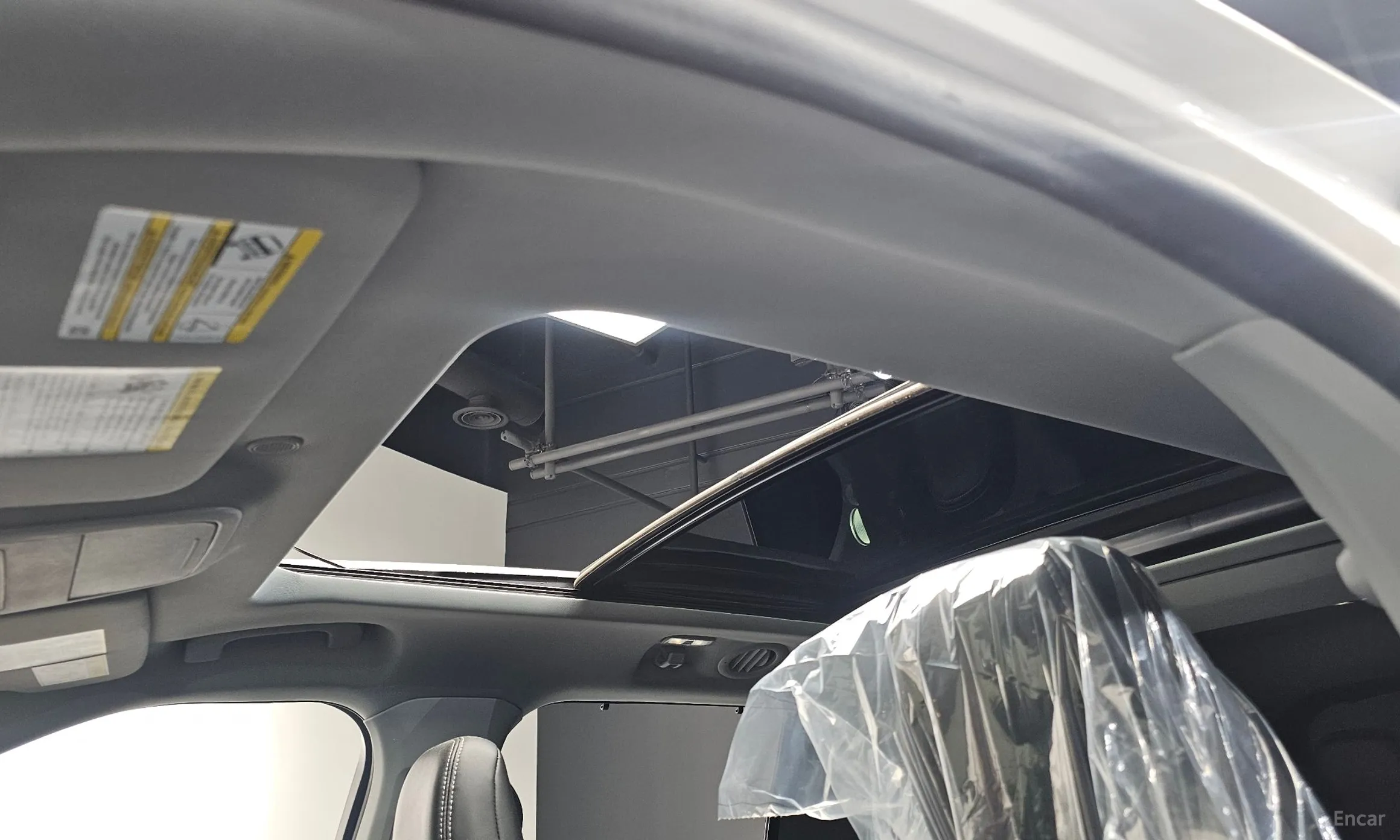 Ford Explorer 6th Generation превью 19