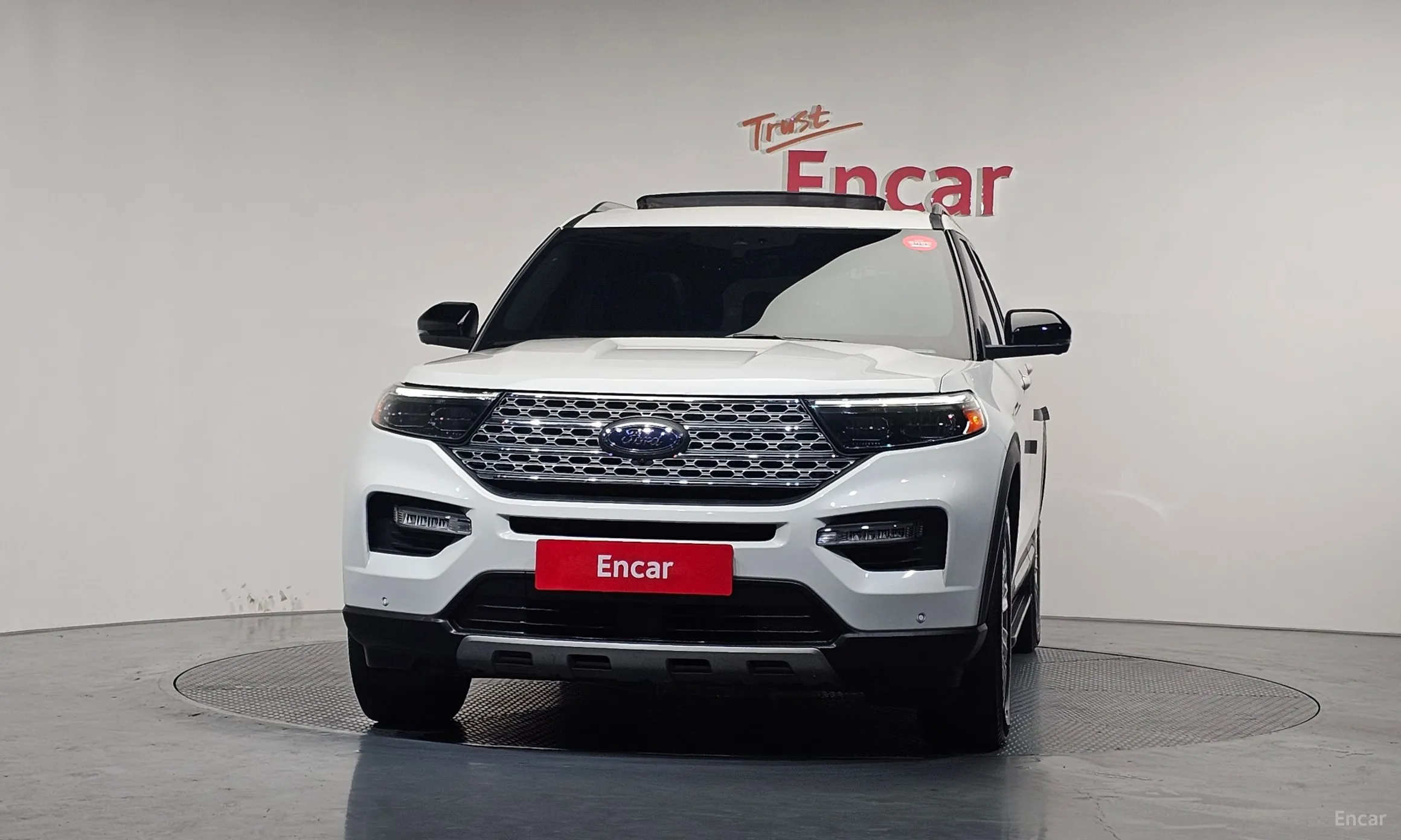 Ford Explorer 6th Generation превью 3