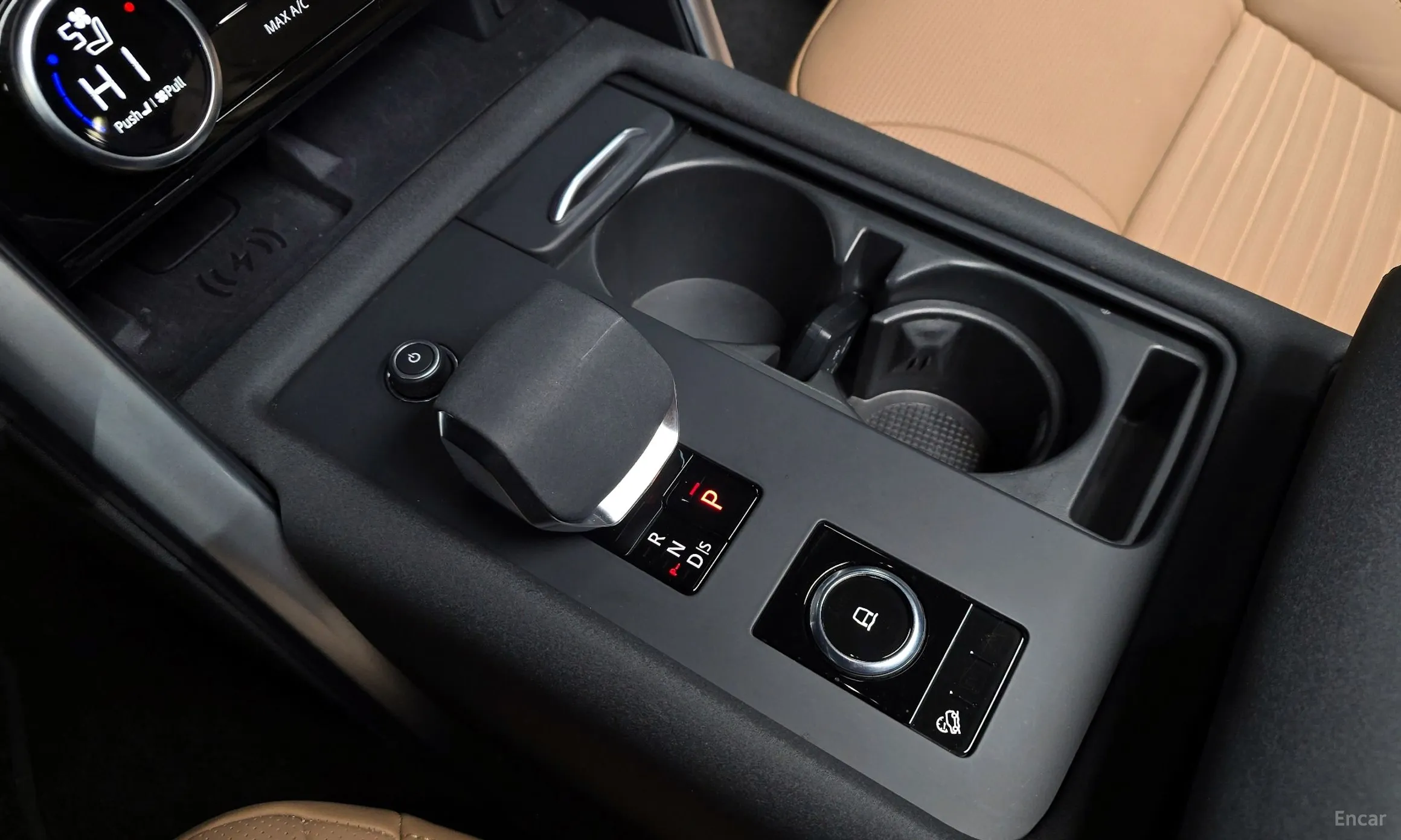 Land Rover Discovery 5 превью 9