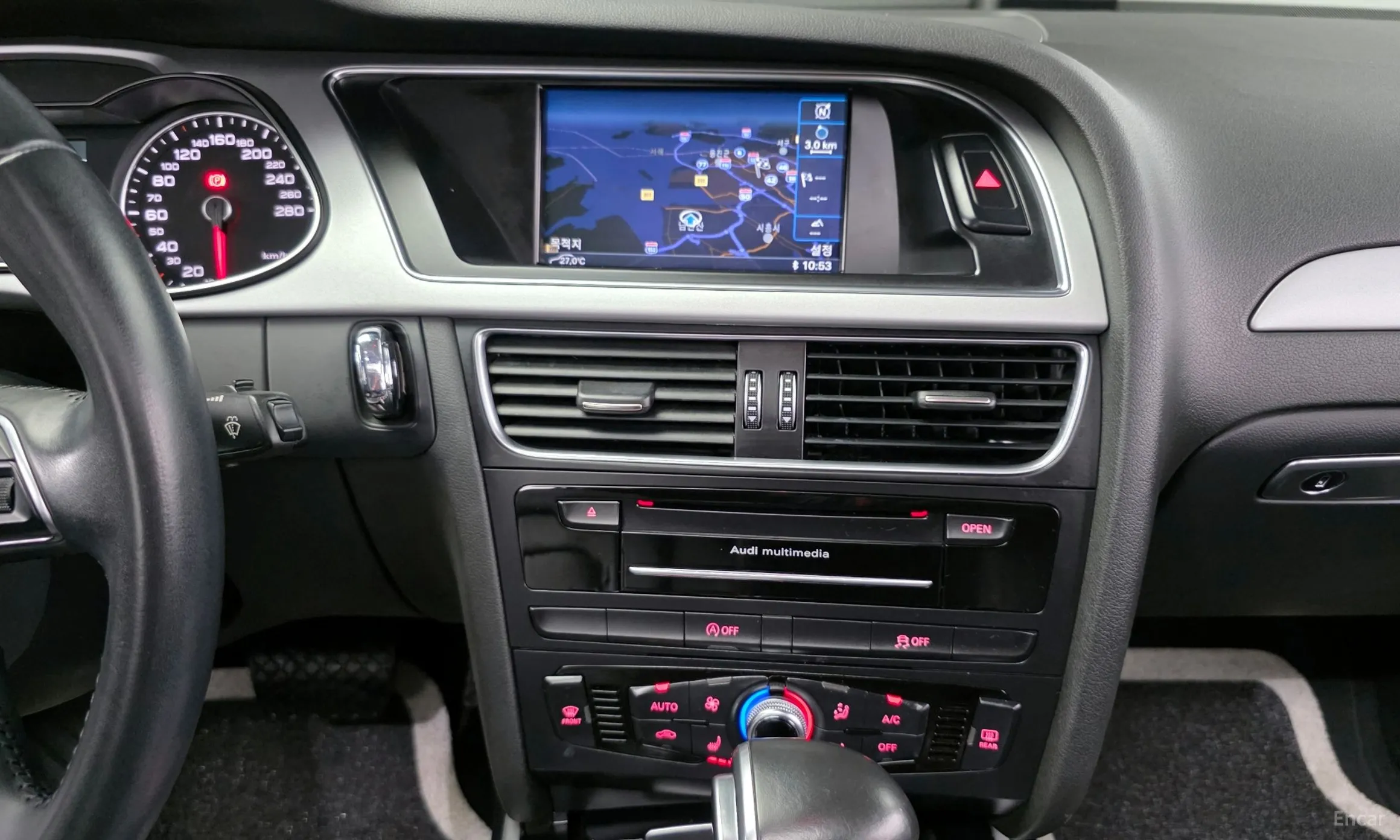 Audi New A4 превью 17
