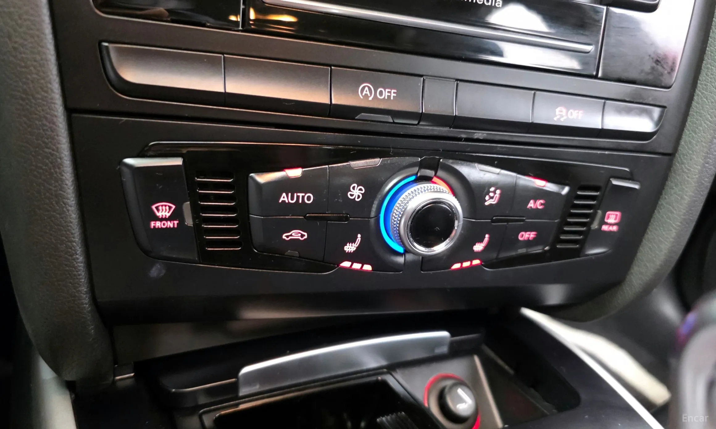 Audi New A4 превью 18