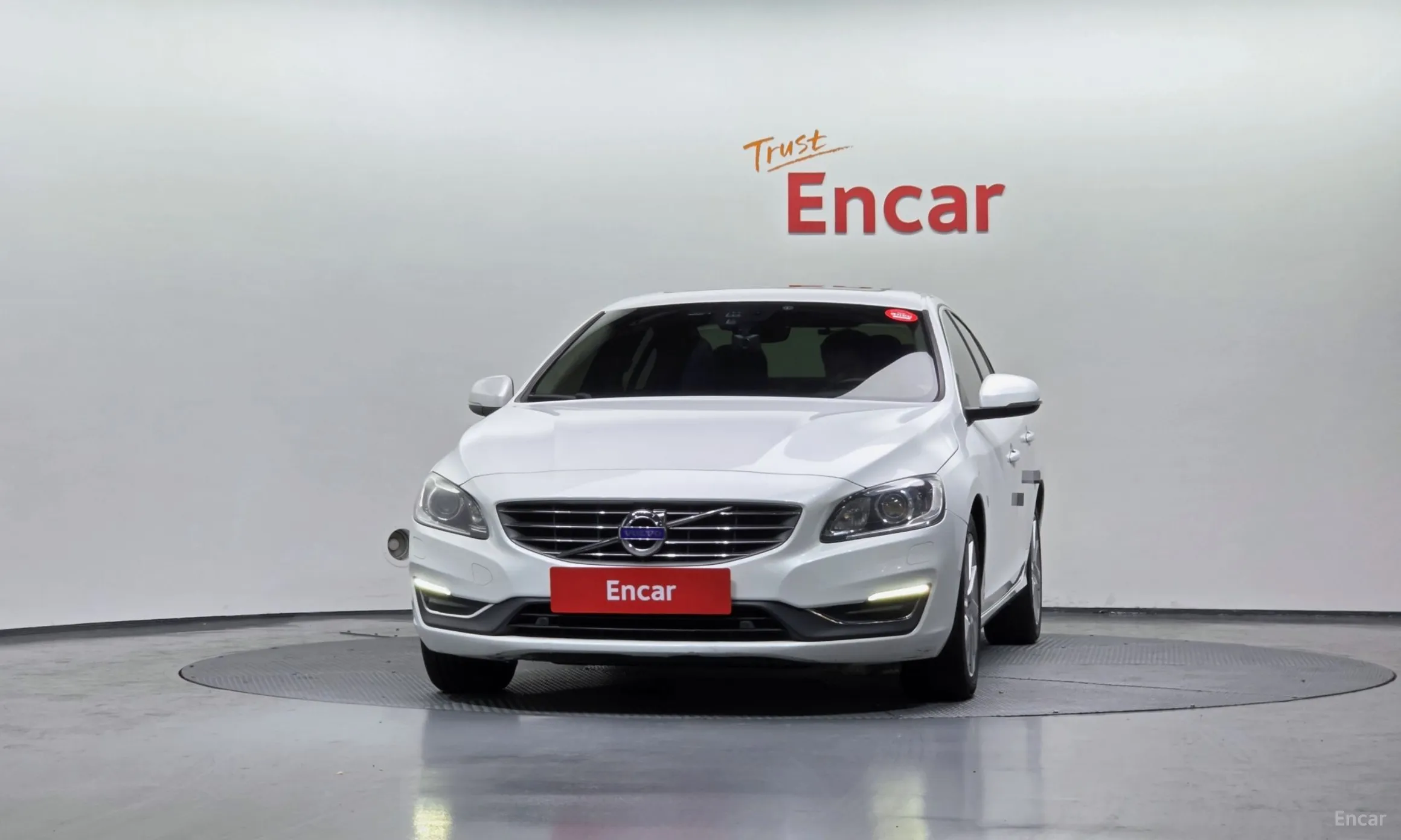 Volvo S60 превью 3