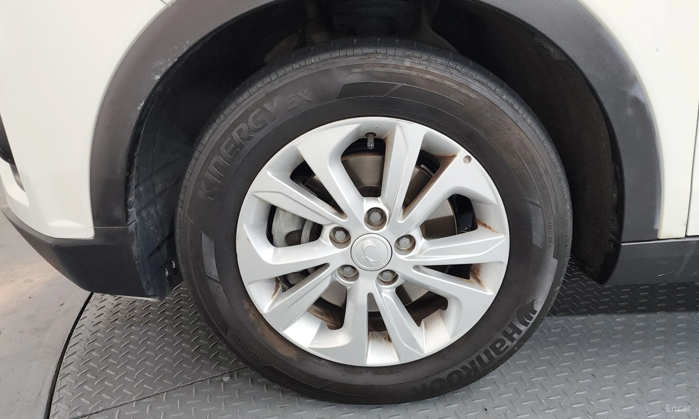 KG Mobility (SsangYong) Berry New Tivoli превью 5