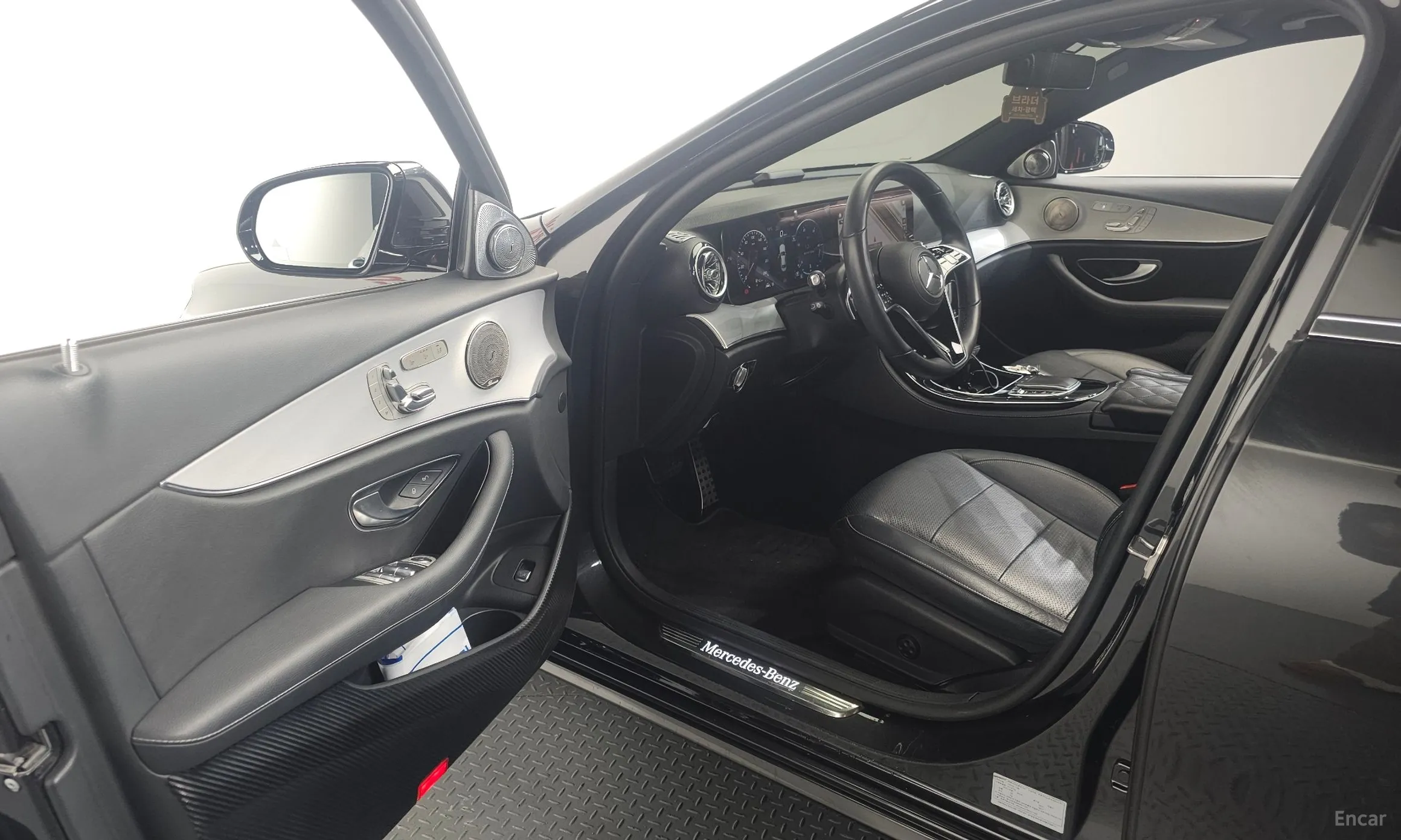 Mercedes Benz E-Class W213 превью 10