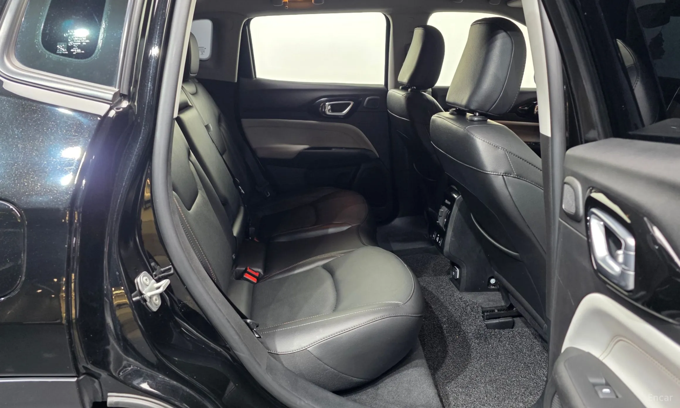 Jeep Compass 2nd Generation превью 12