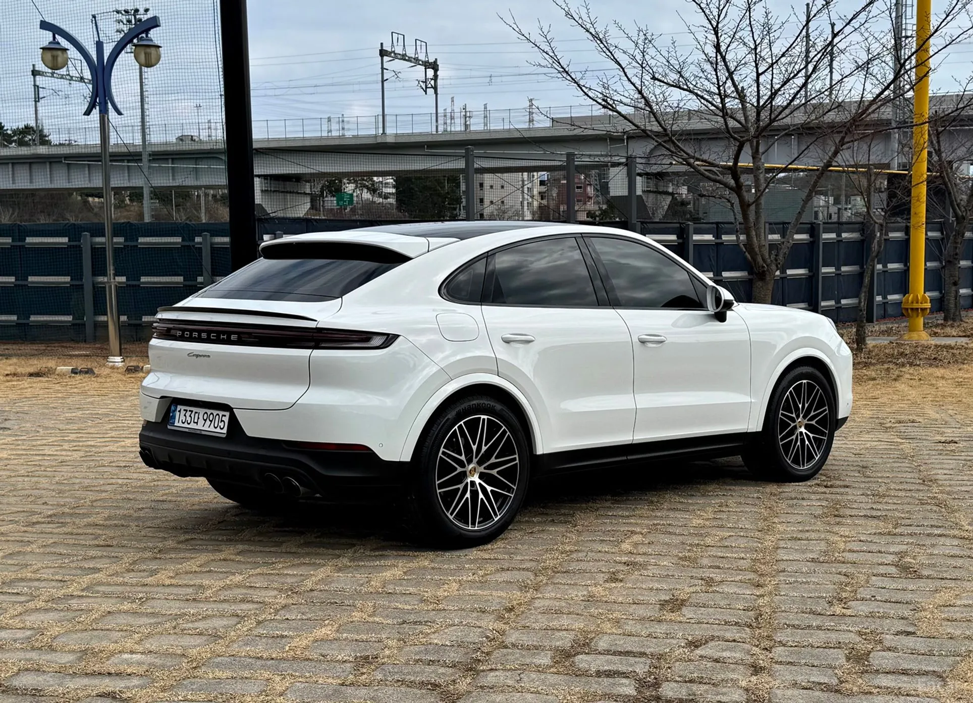 Porsche Cayenne (PO536) превью 19