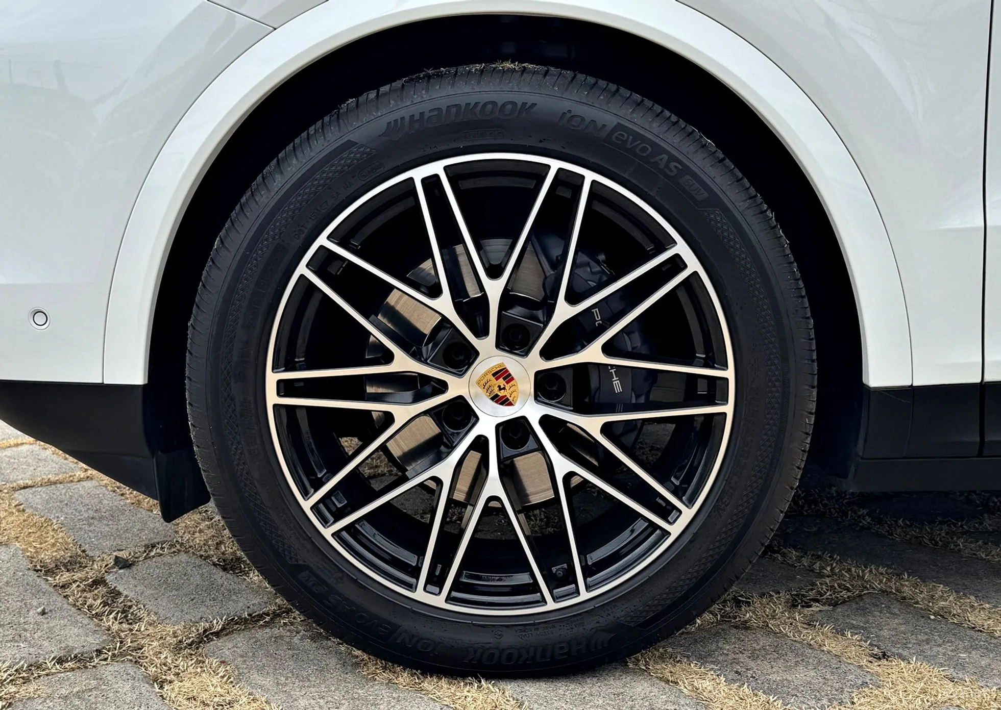 Porsche Cayenne (PO536) превью 7