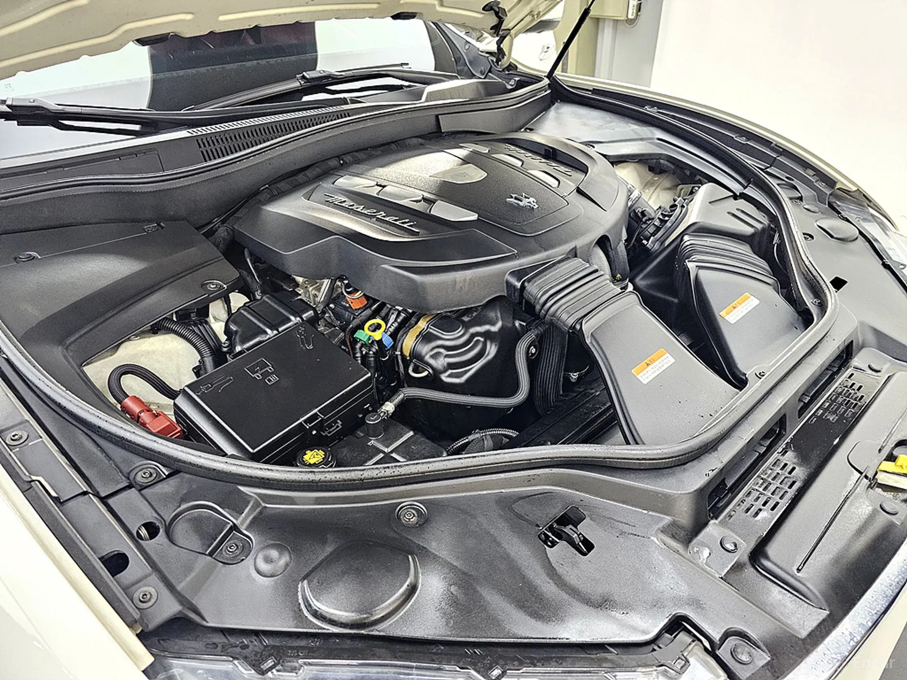 Maserati Levante превью 6
