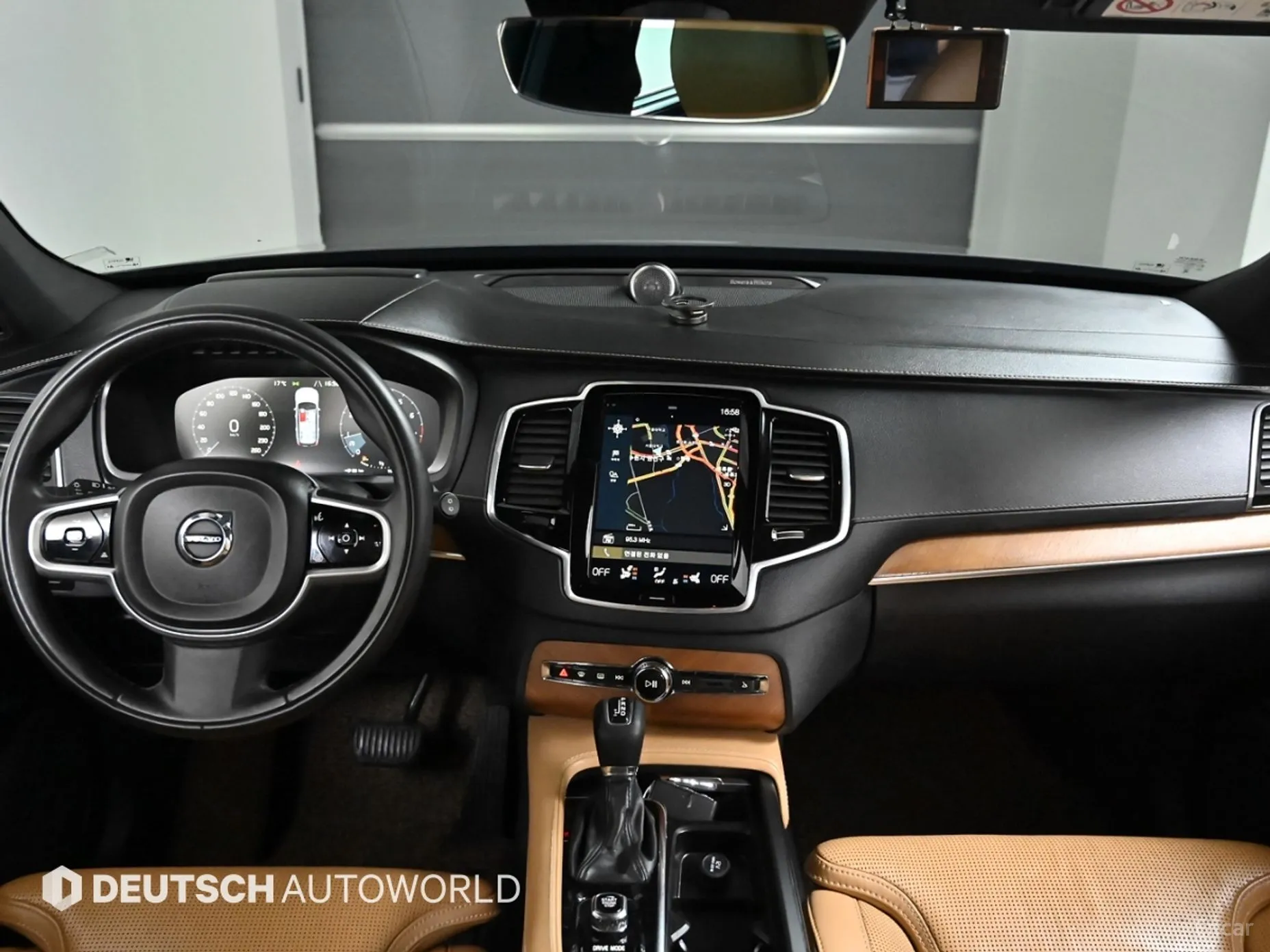 Volvo XC90 Gen 2 превью 5