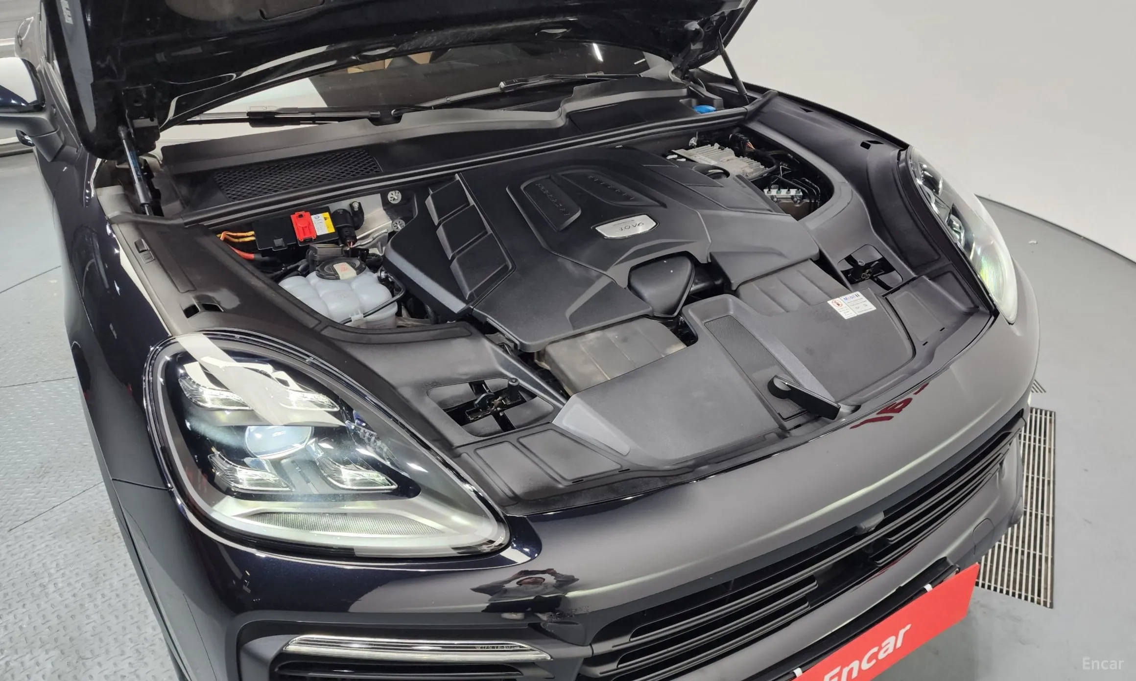 Porsche Cayenne (PO536) превью 6