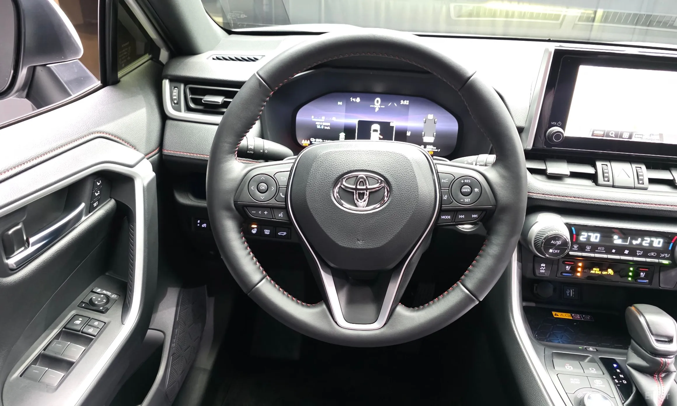 Toyota RAV4 5th Generation превью 13
