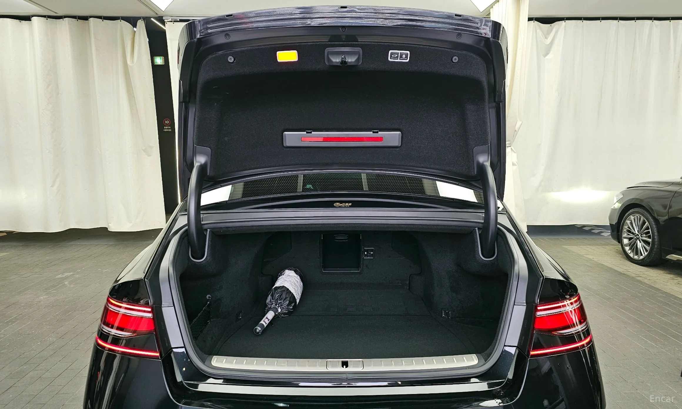 Genesis G90 (RS4) превью 20