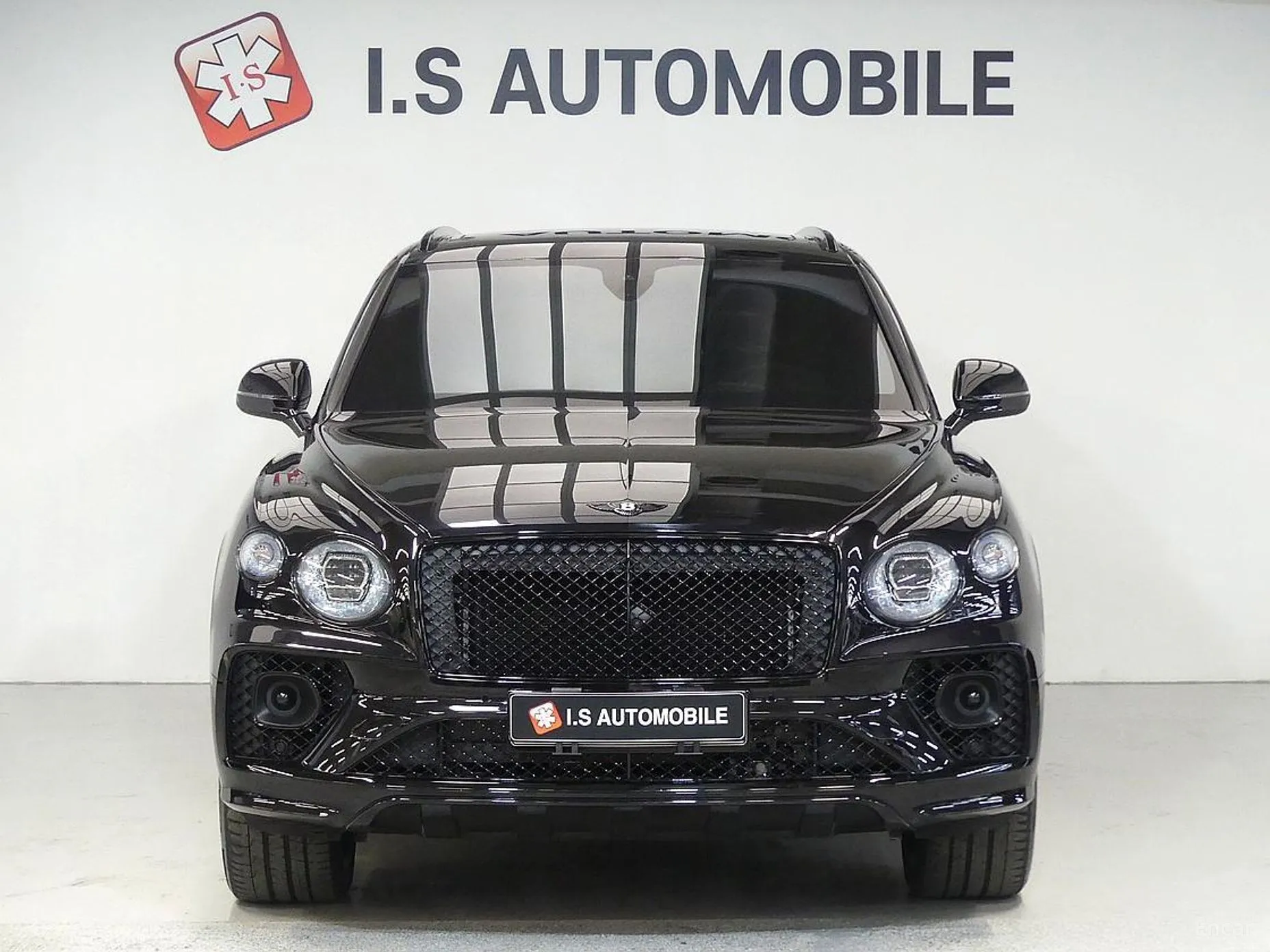 Bentley Bentayga превью 2