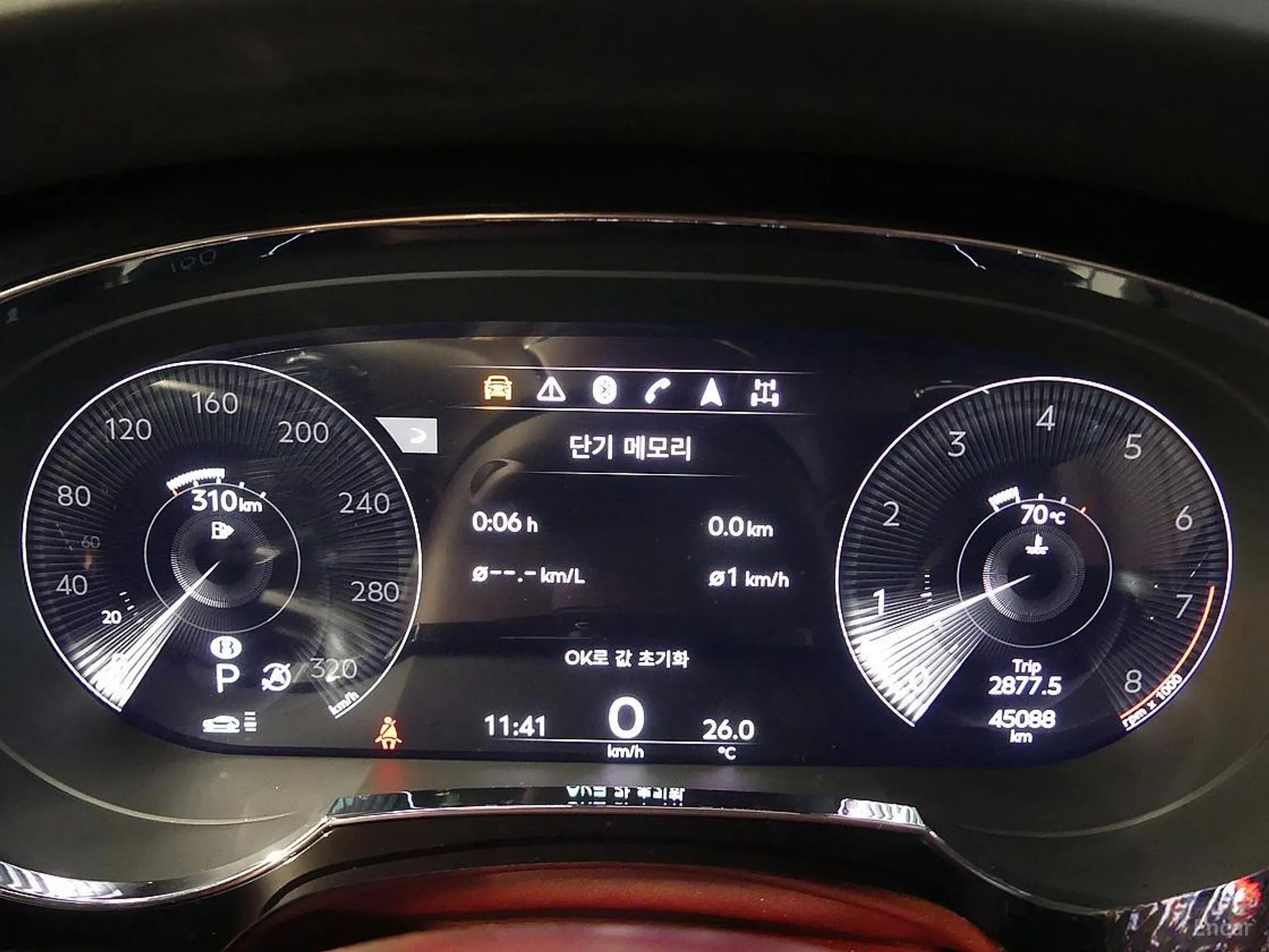 Bentley Bentayga превью 6