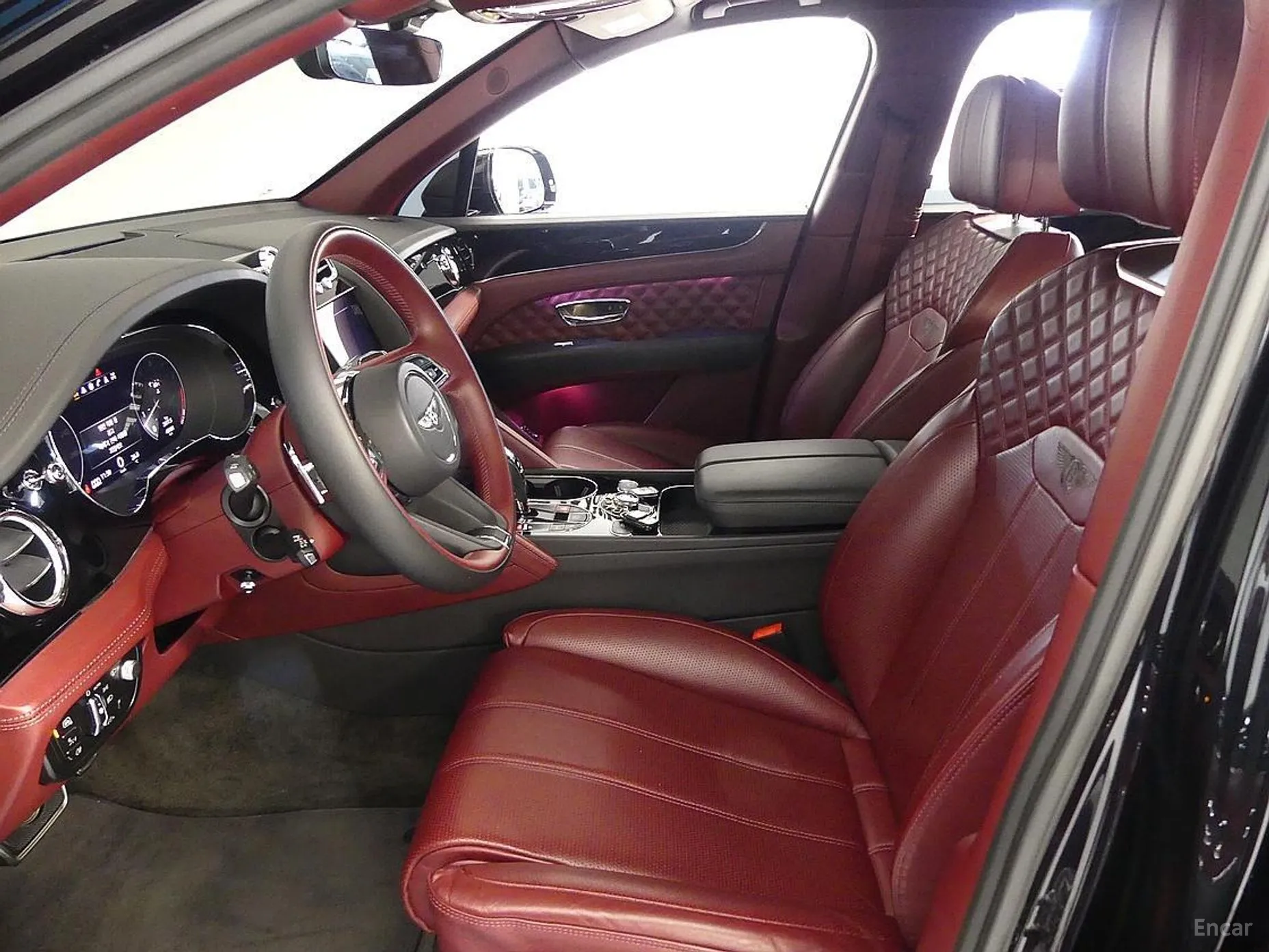 Bentley Bentayga превью 7