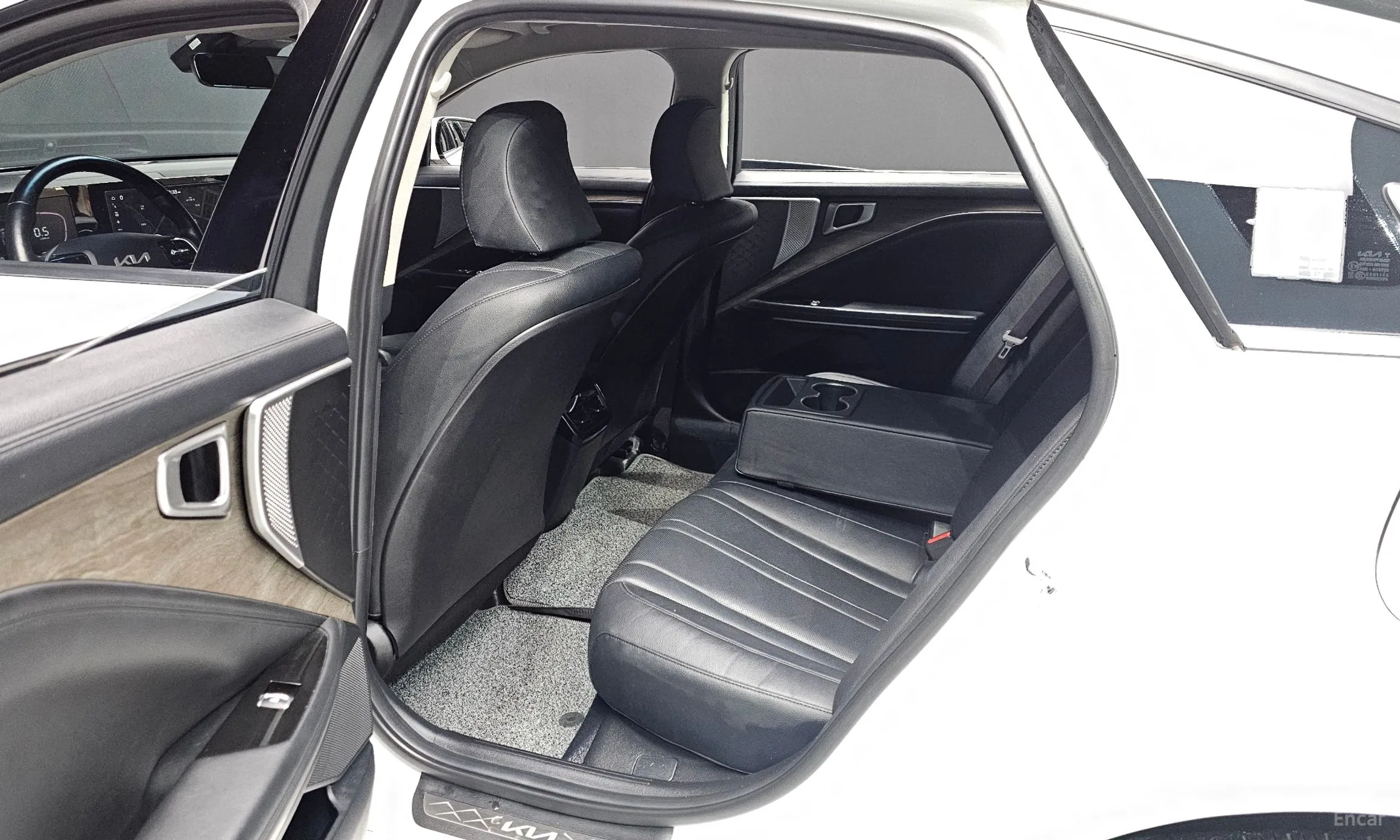 Kia K8 превью 12