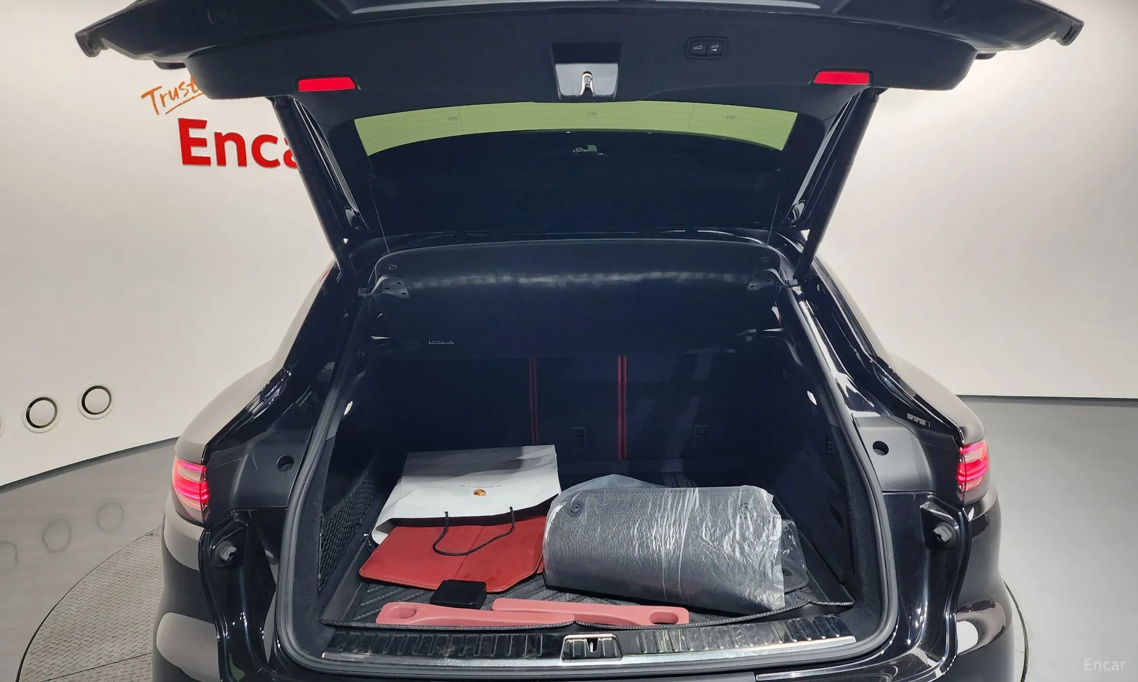 Porsche Cayenne (PO536) превью 20