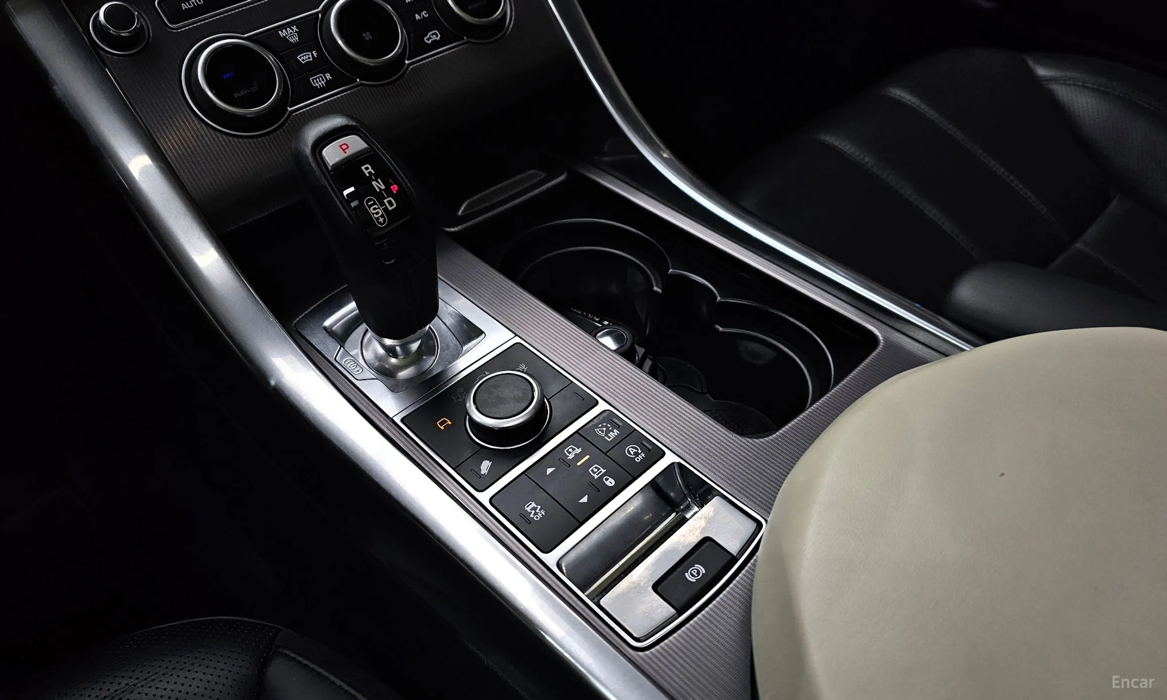 Land Rover Range Rover Sport 2nd Generation превью 9