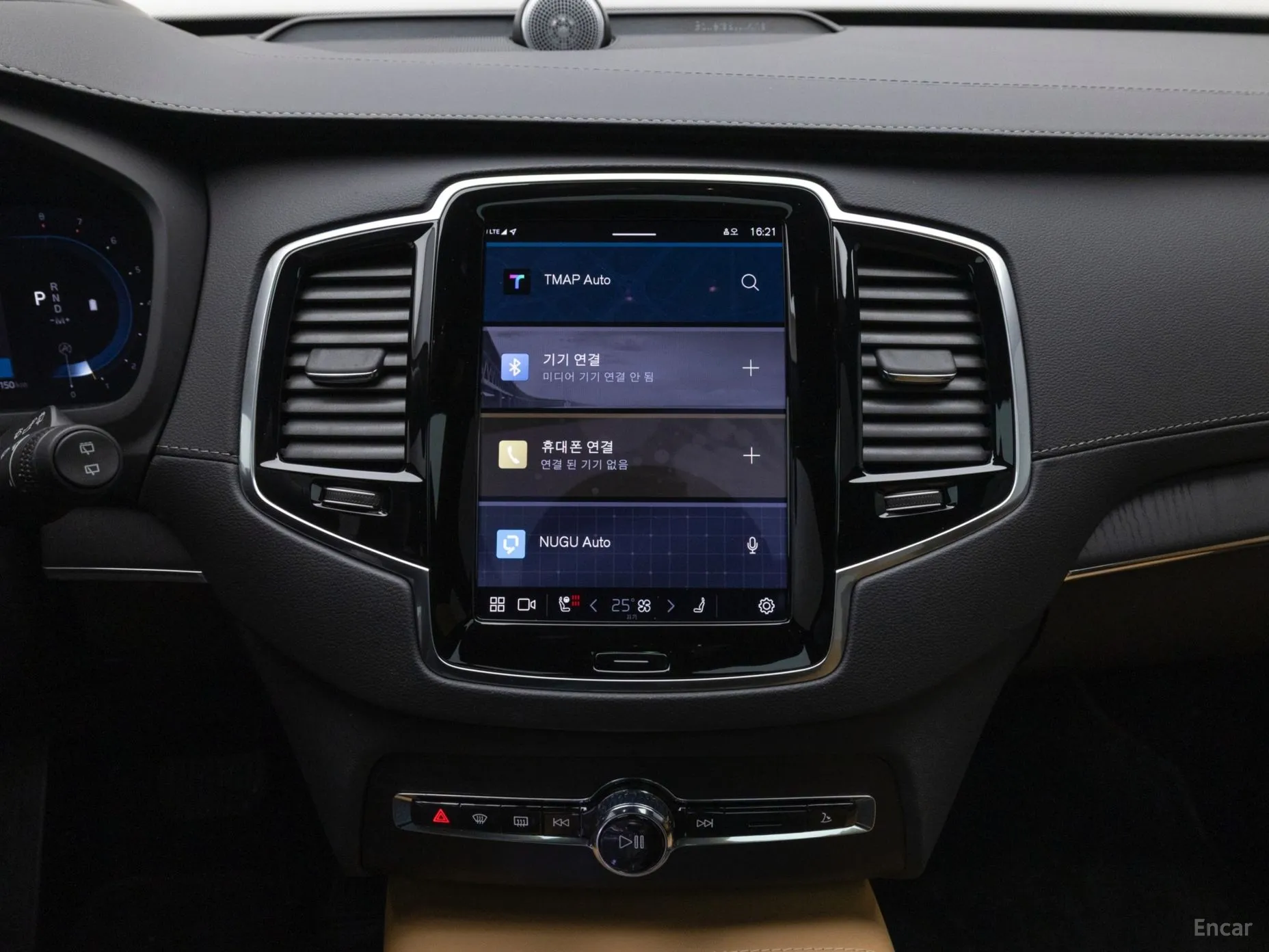 Volvo XC90 Gen 2 превью 13