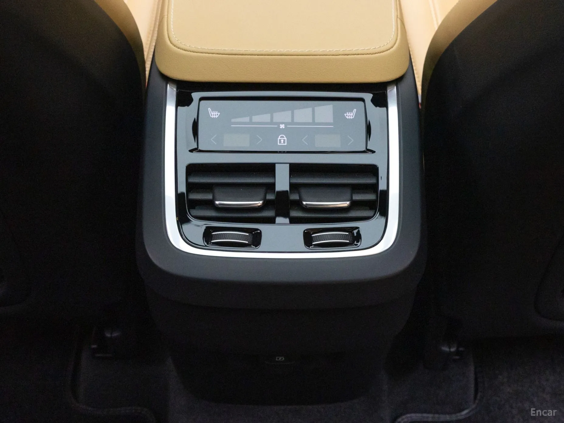 Volvo XC90 Gen 2 превью 16