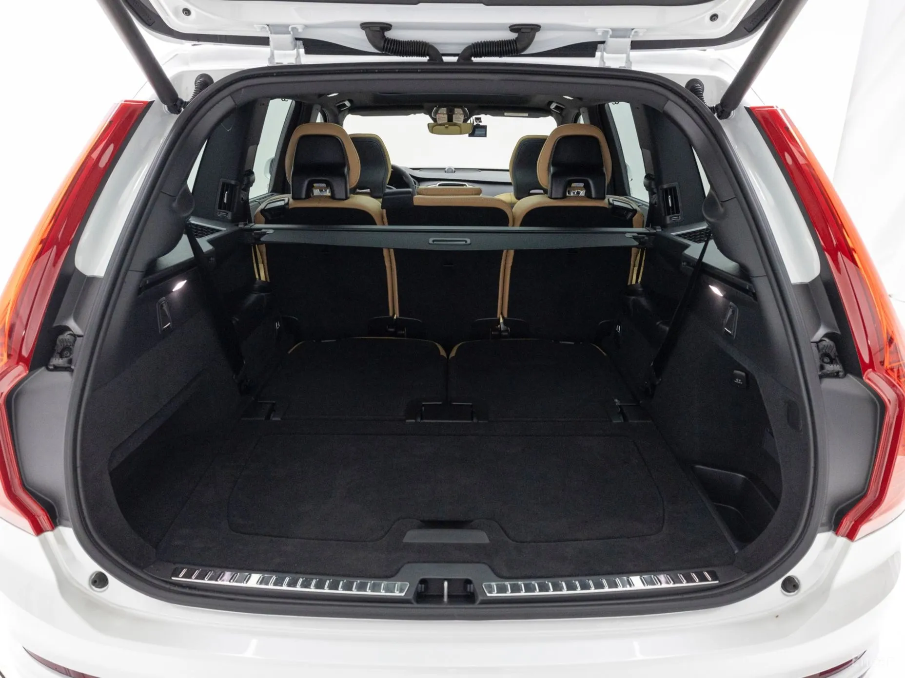 Volvo XC90 Gen 2 превью 17