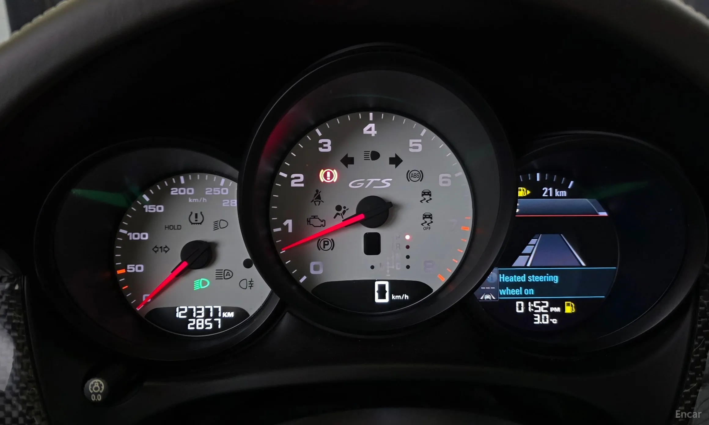 Porsche Macan превью 8