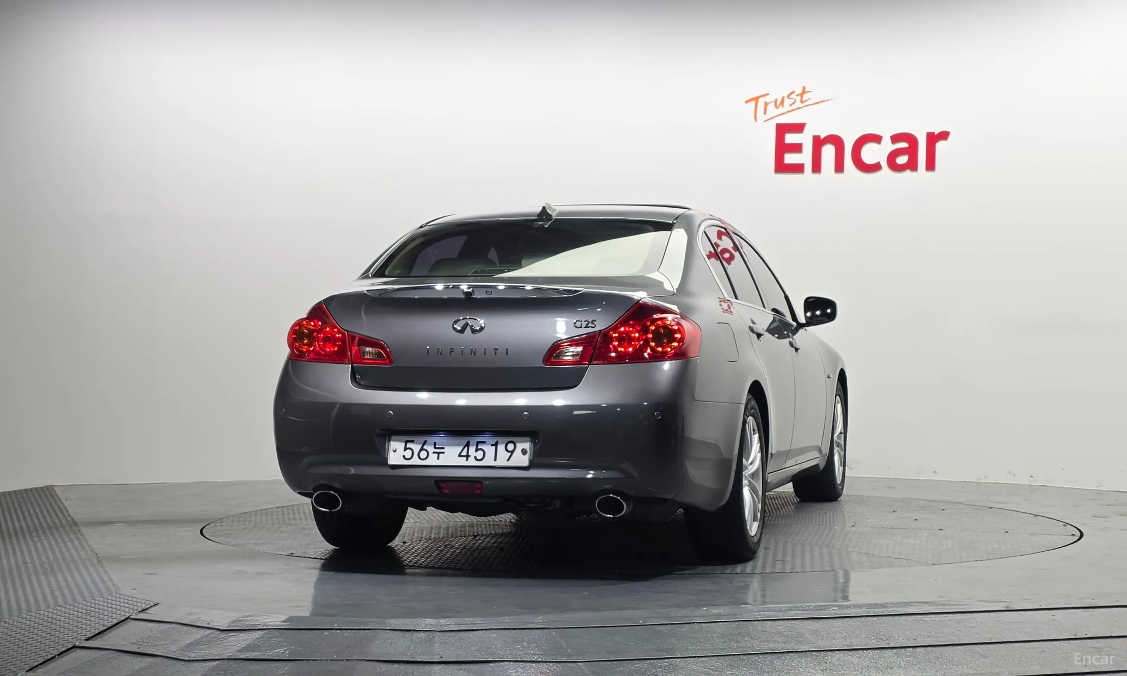 Infiniti G25 превью 4