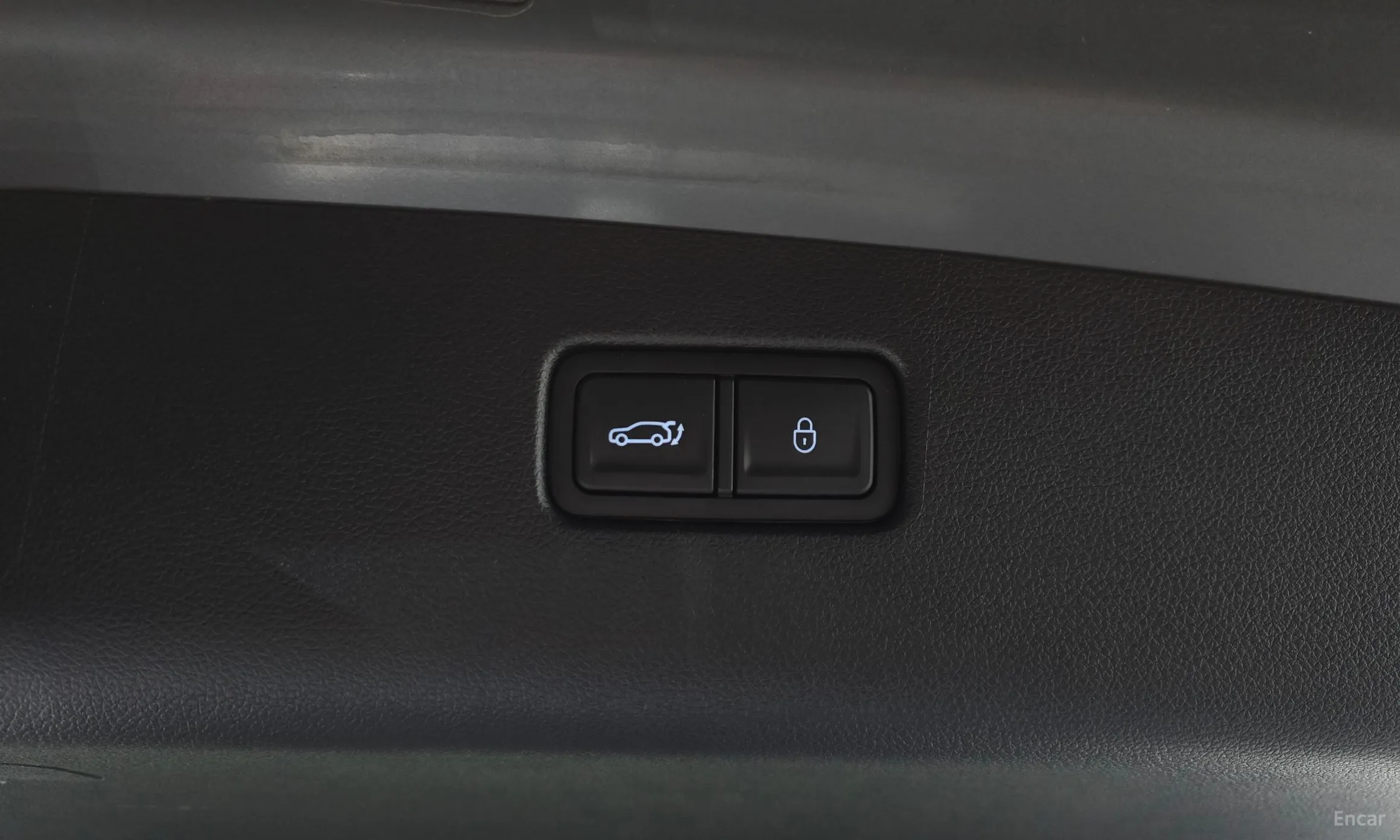 Genesis GV70 превью 20