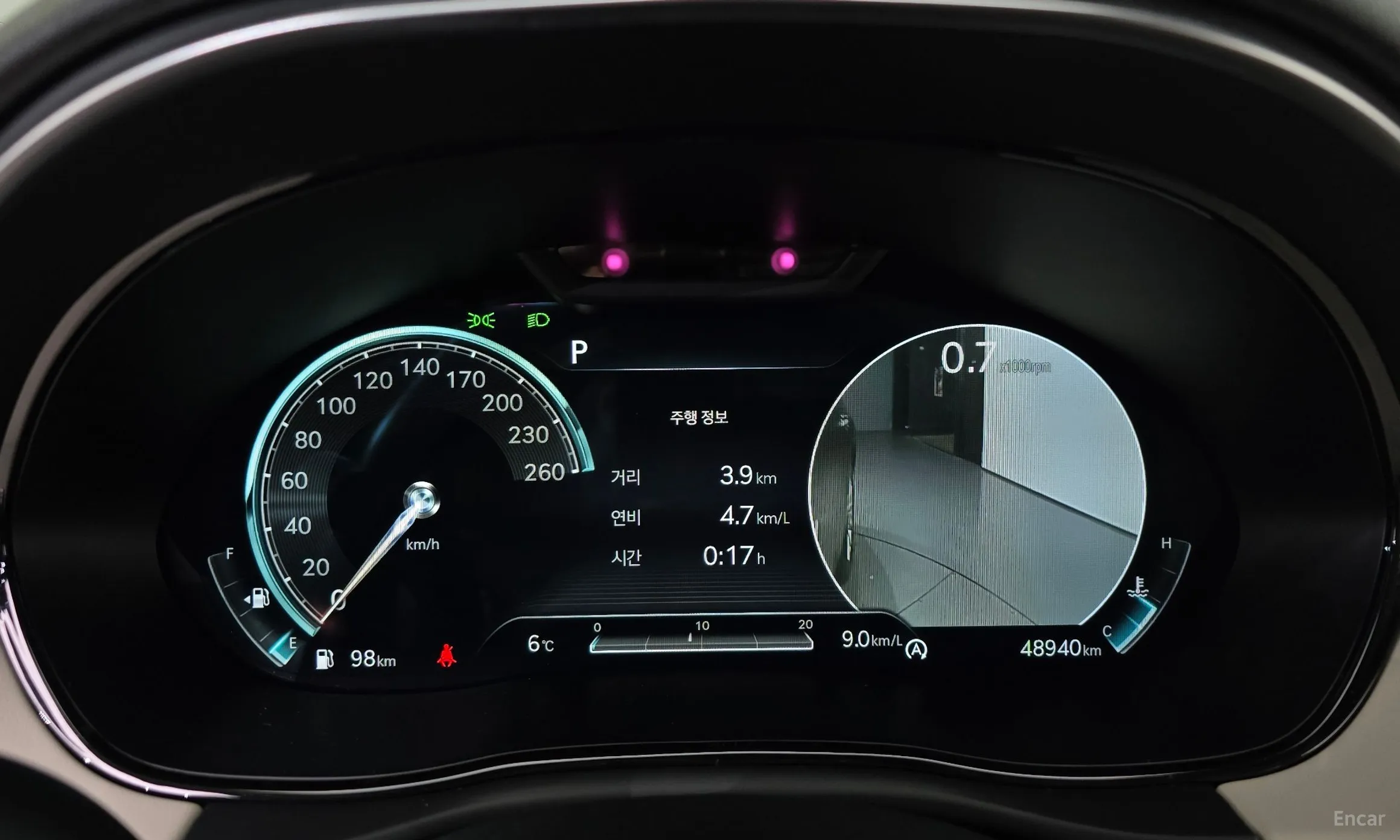 Genesis GV70 превью 8