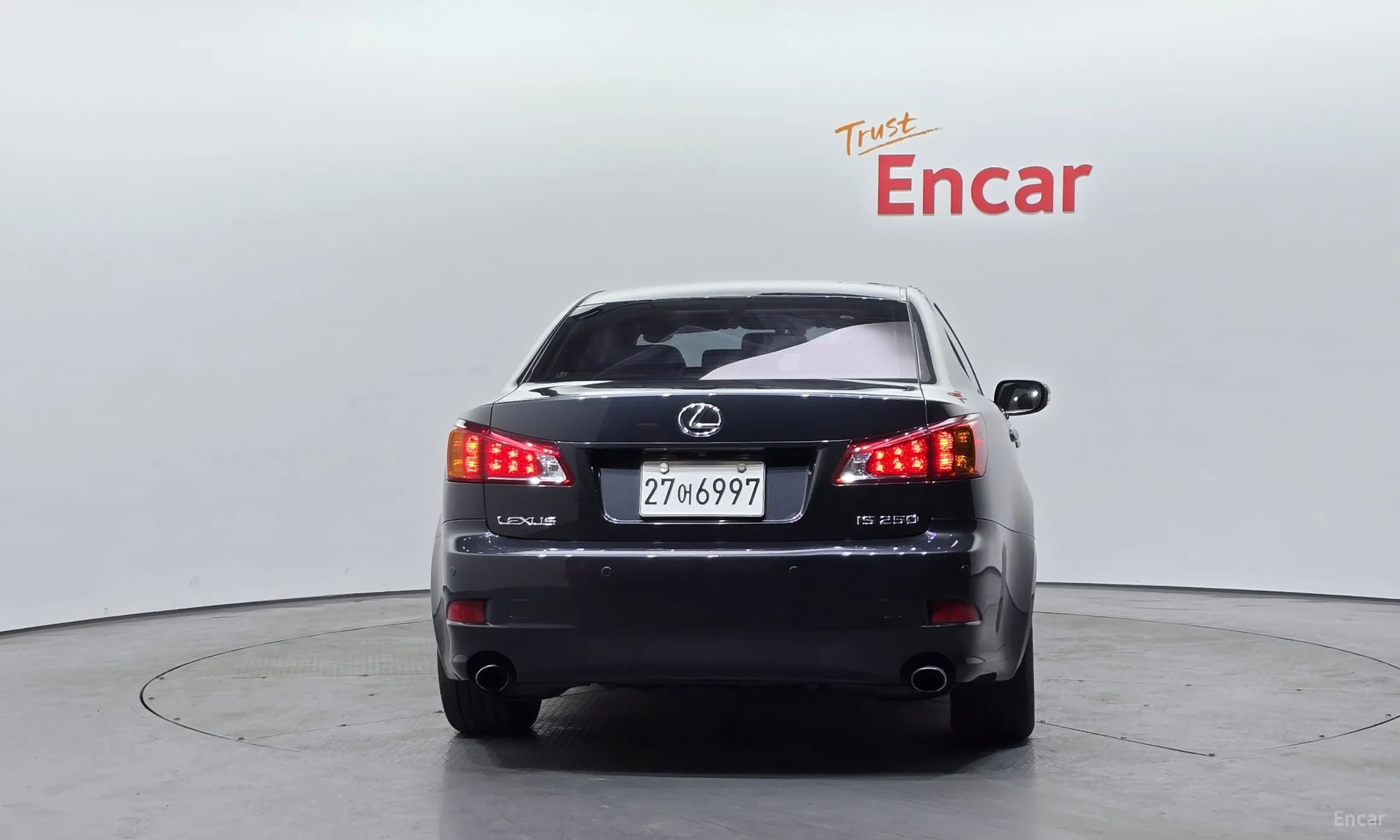 Lexus IS250 превью 4