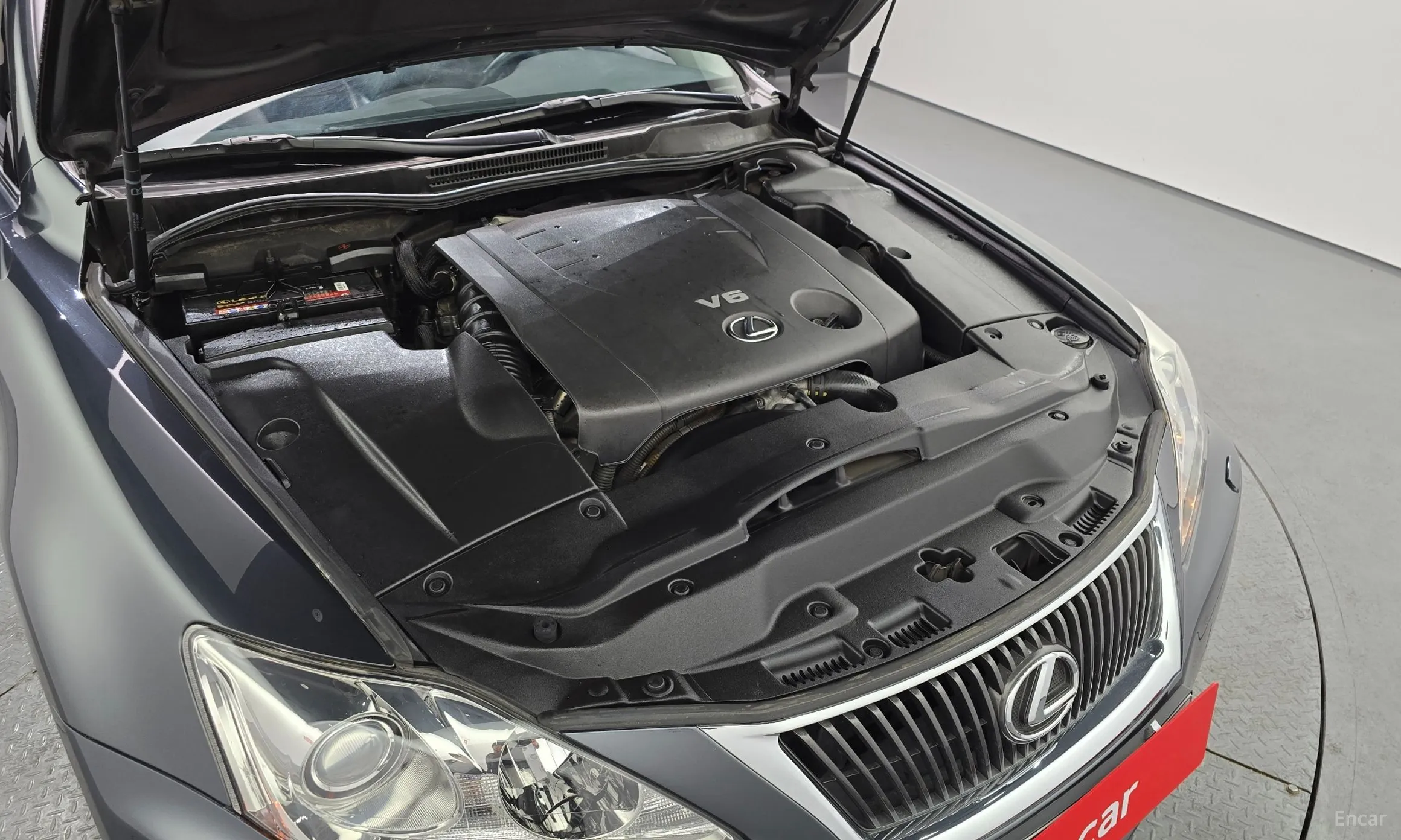 Lexus IS250 превью 6