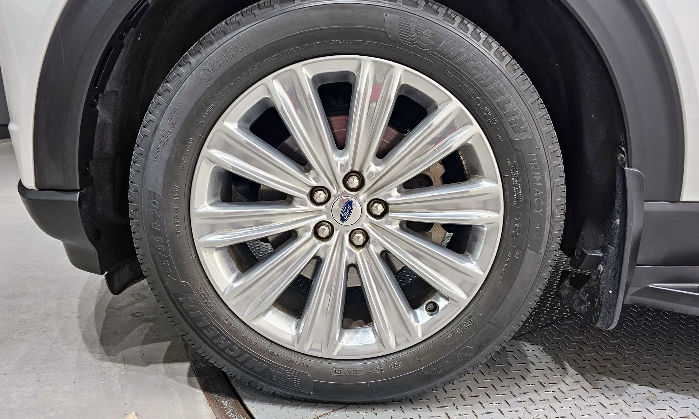 Ford Explorer 6th Generation превью 5