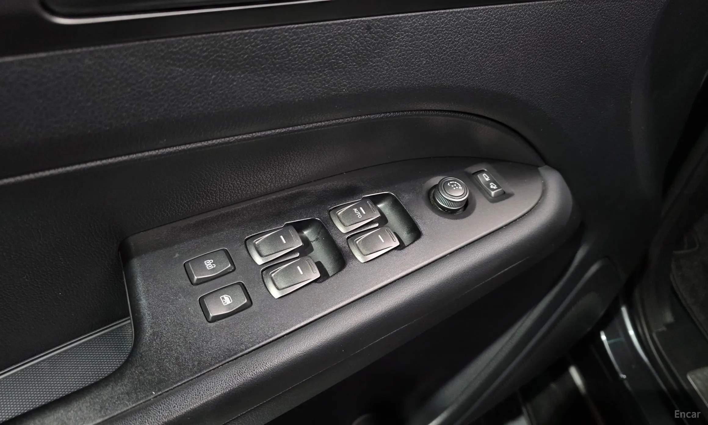 KG Mobility (SsangYong) Rexton Sports превью 17