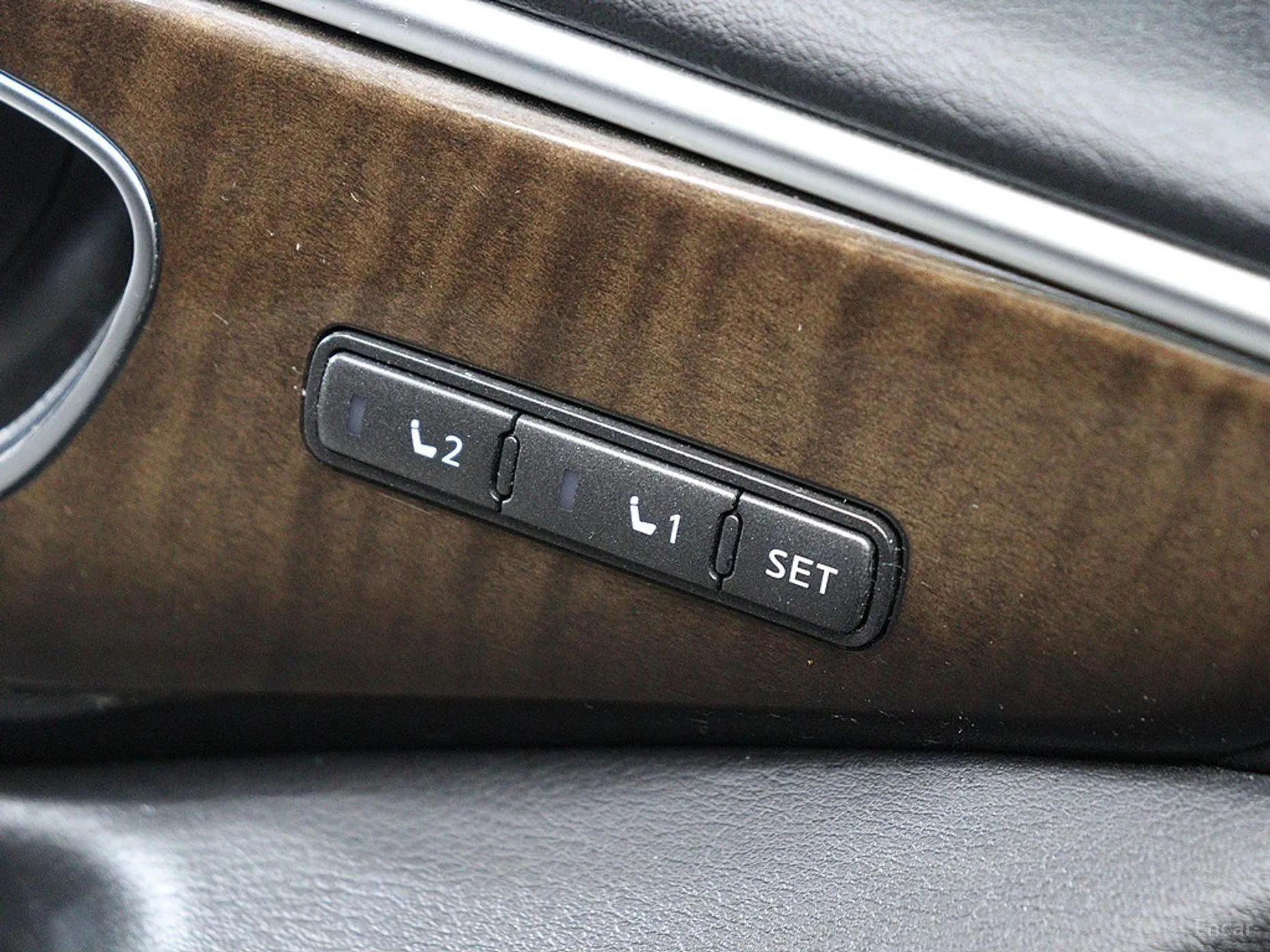 Infiniti Q50 превью 13