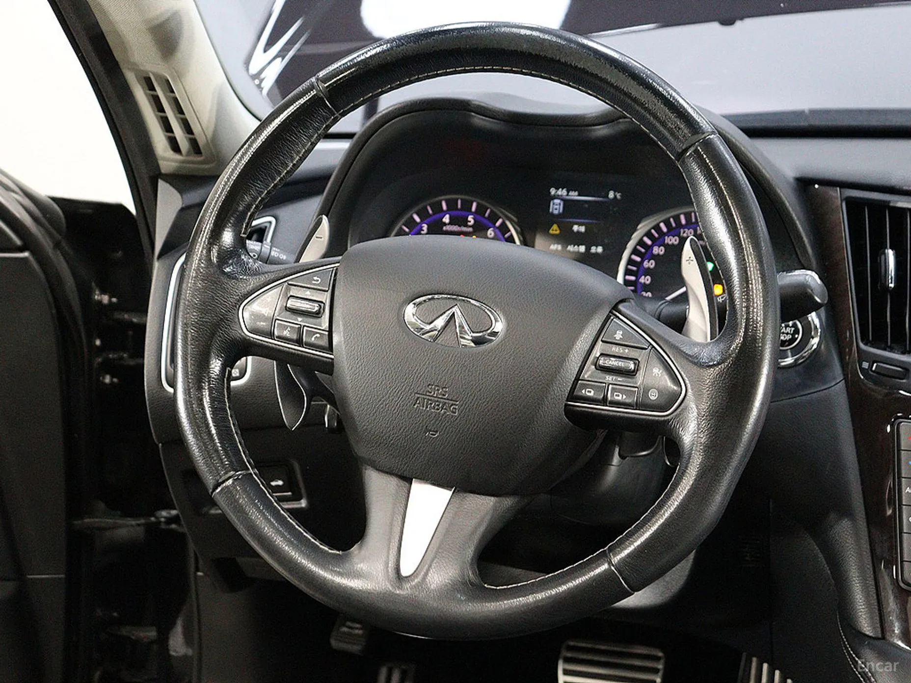 Infiniti Q50 превью 16